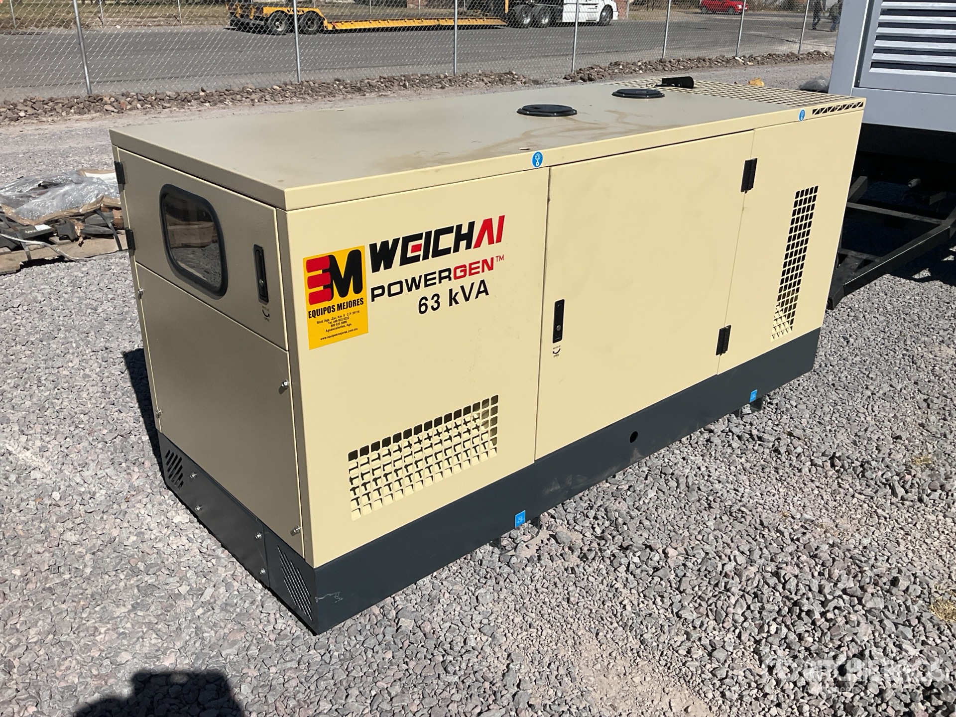 General Appearance with Featured Photo