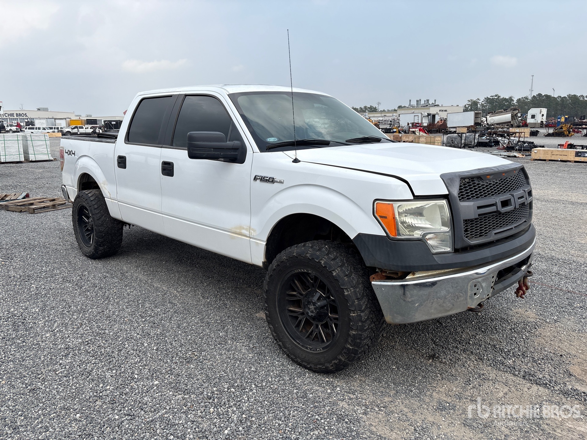 General Appearance with Image, coin avant droit