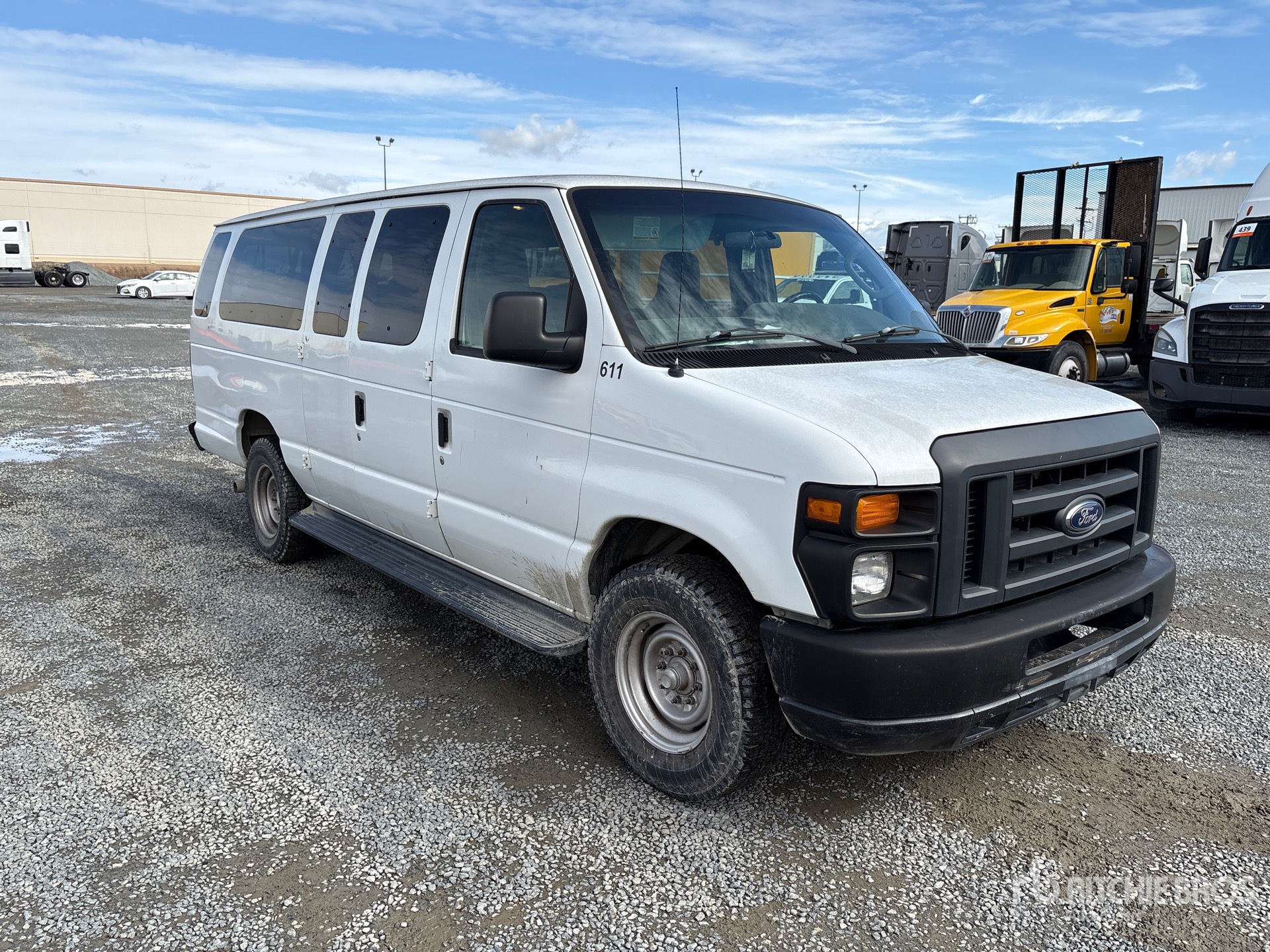 General Appearance with Foto, angolo anteriore destro