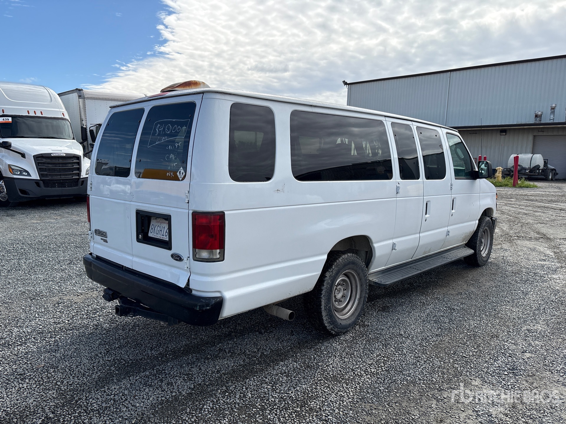 General Appearance with Foto, angolo anteriore sinistro