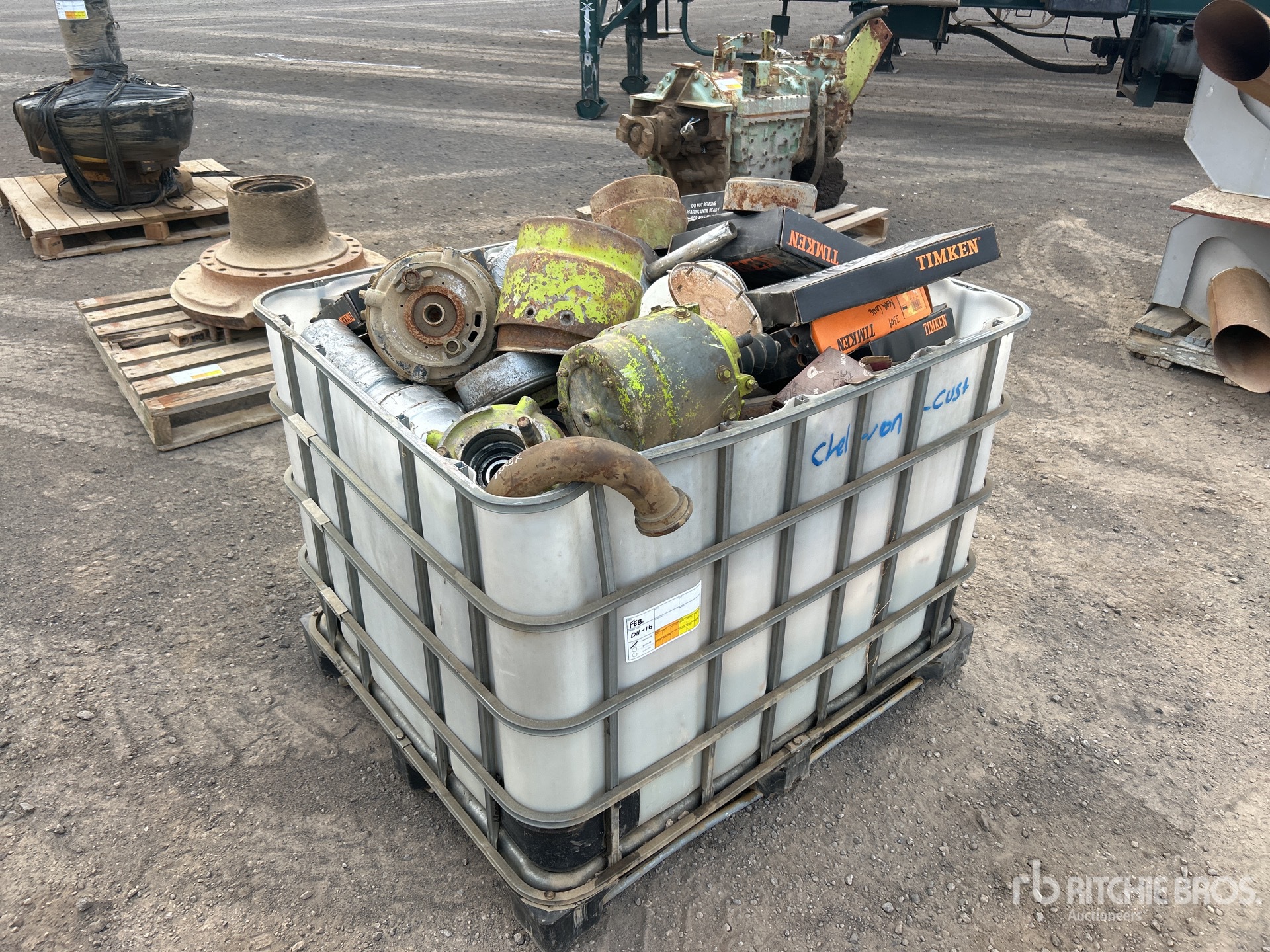 General Appearance with Picture, Right Front Corner