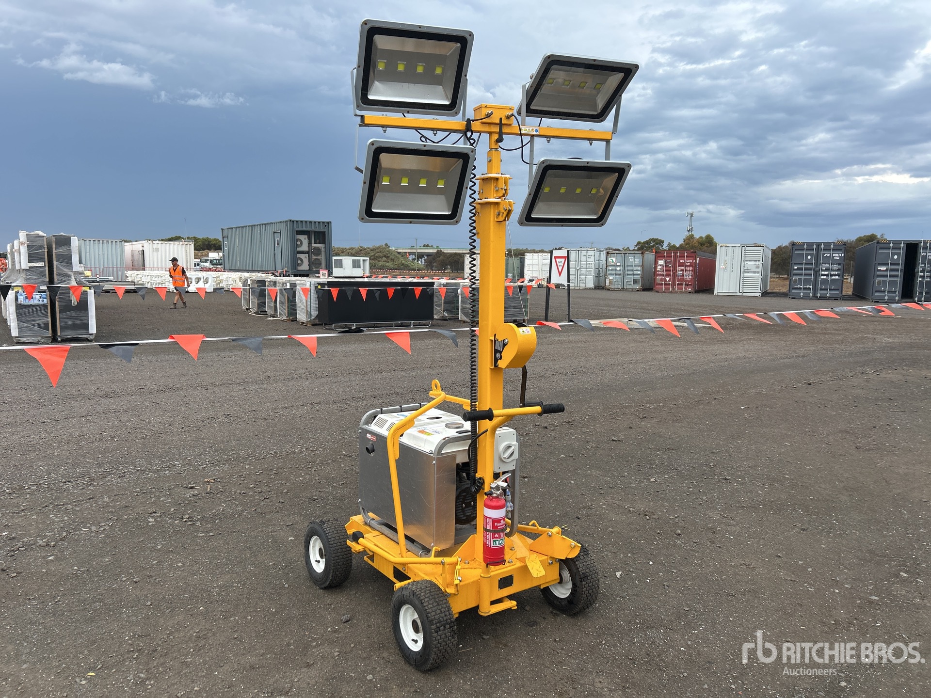 General Appearance with Foto, angolo anteriore destro