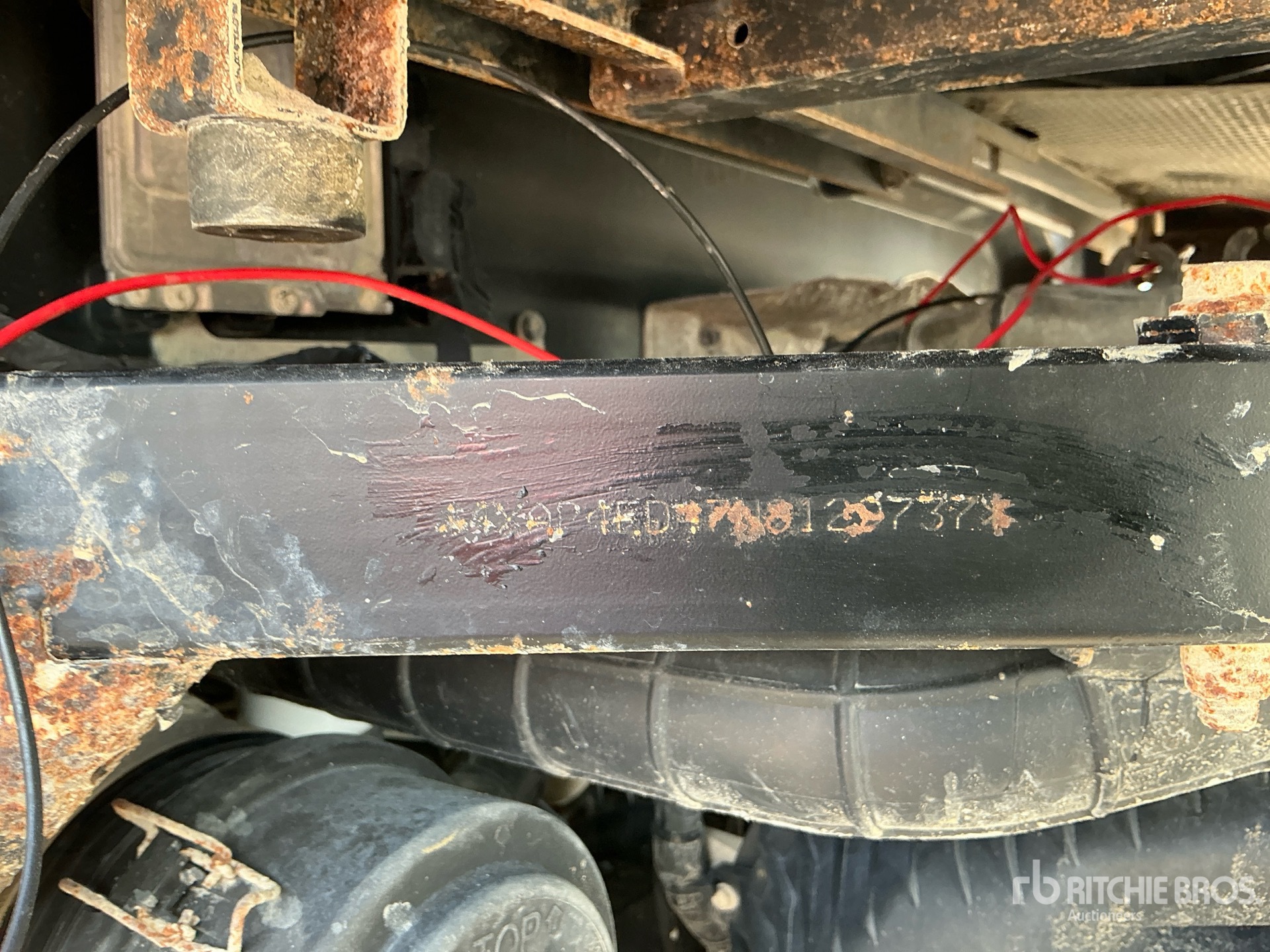 General Appearance with Numéro de série/Numéro d'identification du véhicule automobile