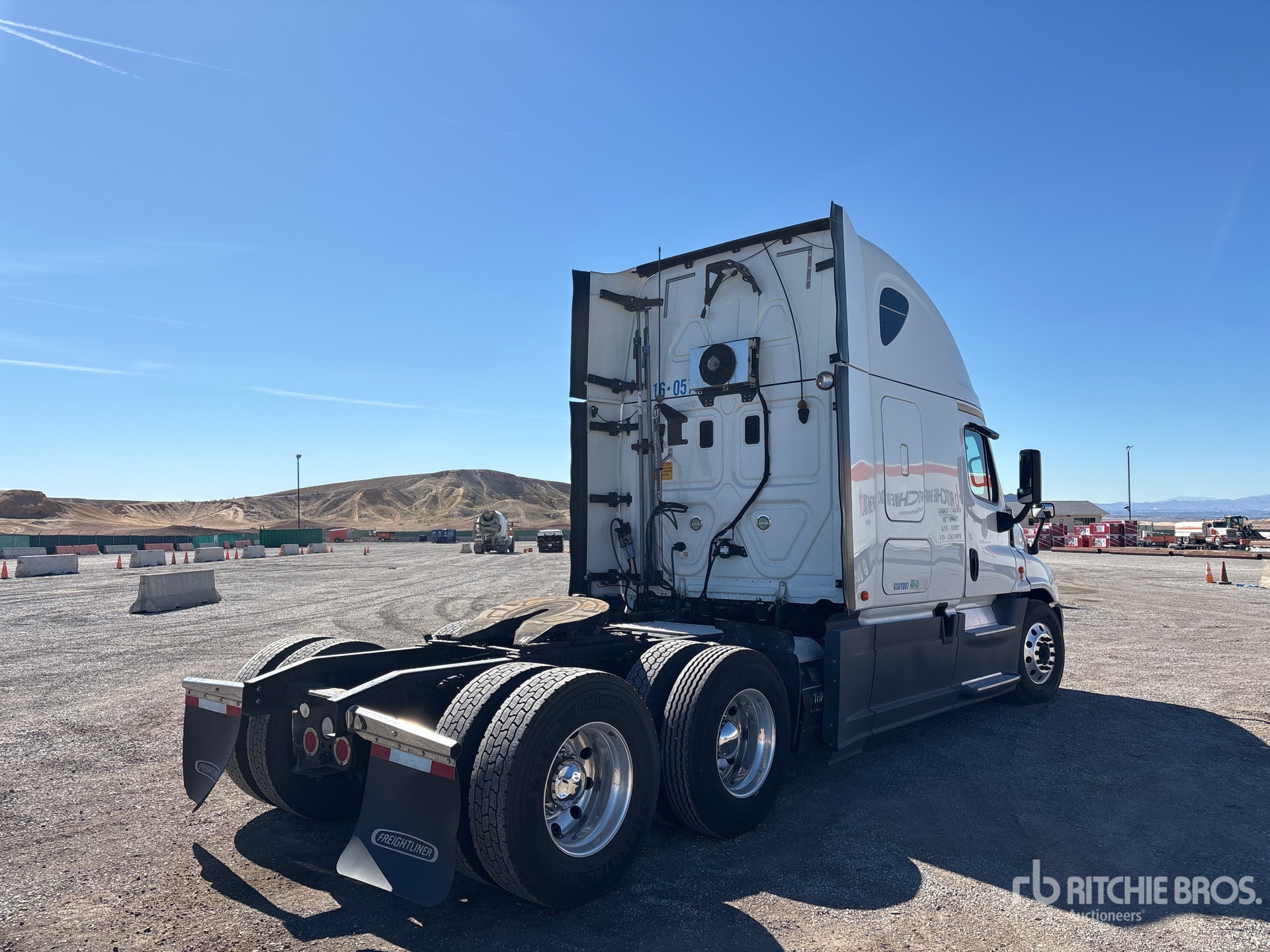 General Appearance with Zdjęcie, prawy dolny róg