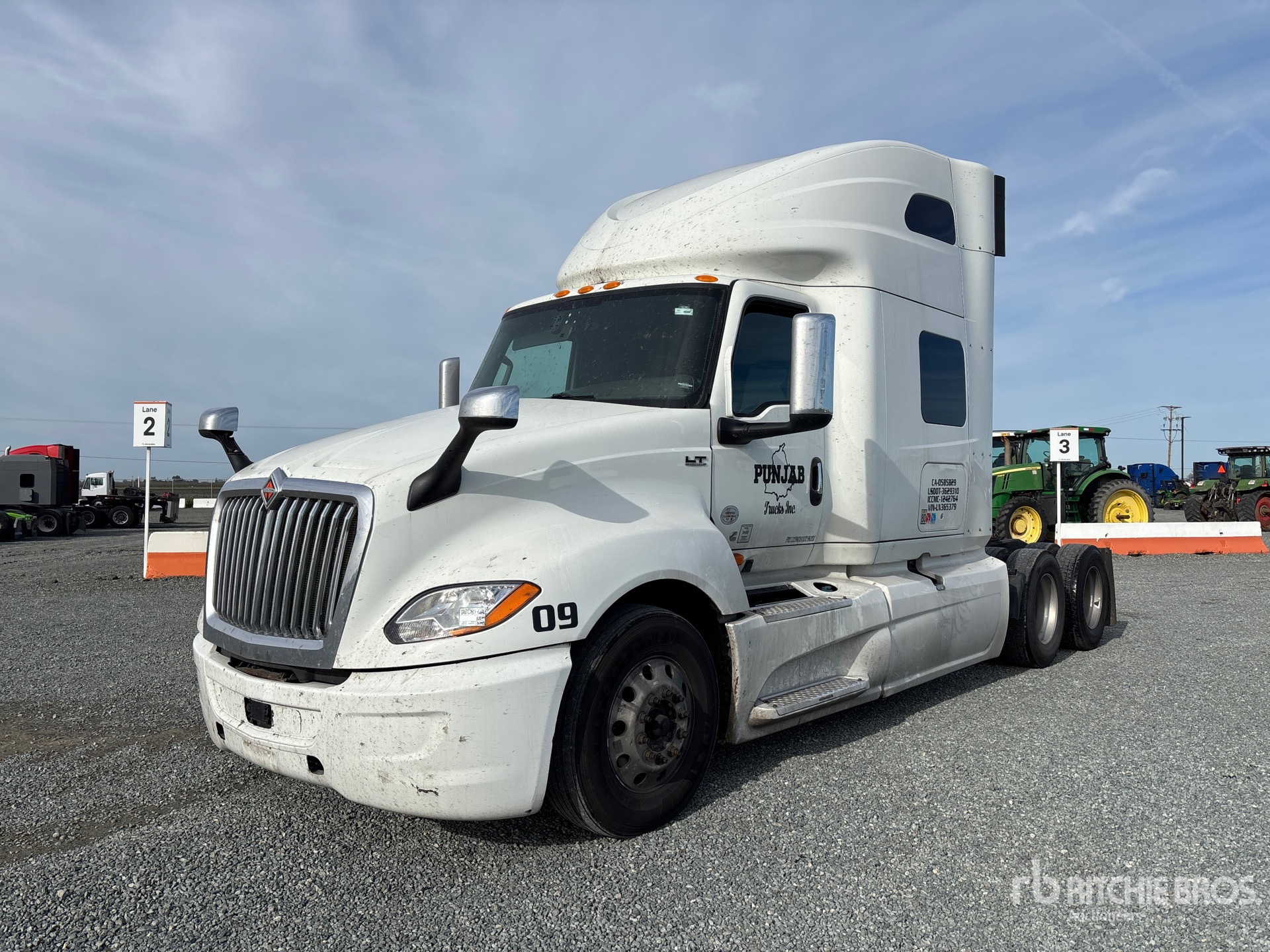 General Appearance with Picture, Left Front Corner