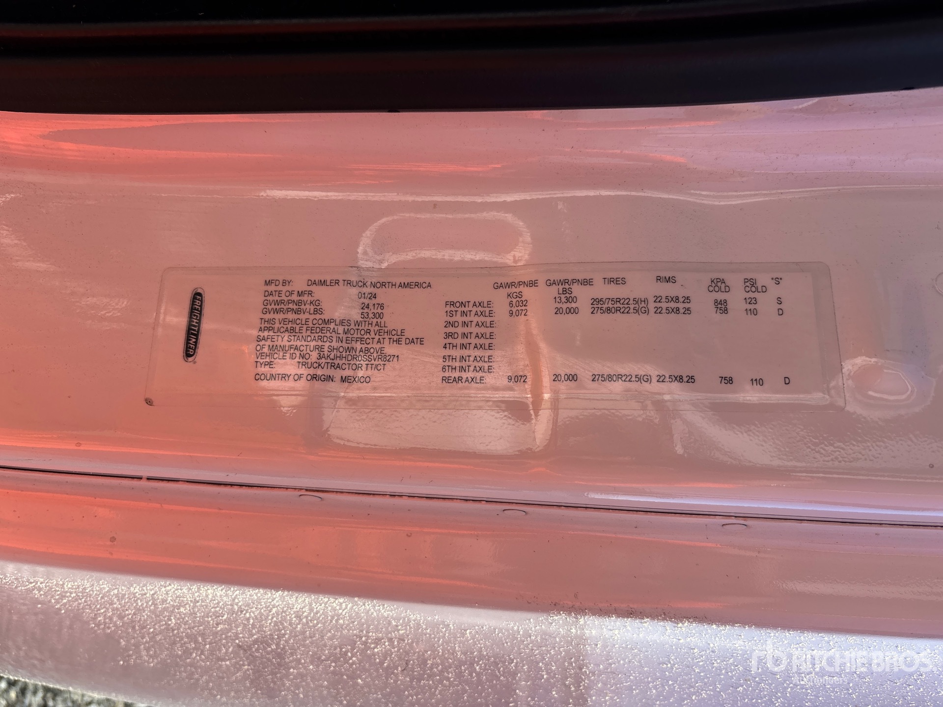 General Appearance with Seriennummer / FIN