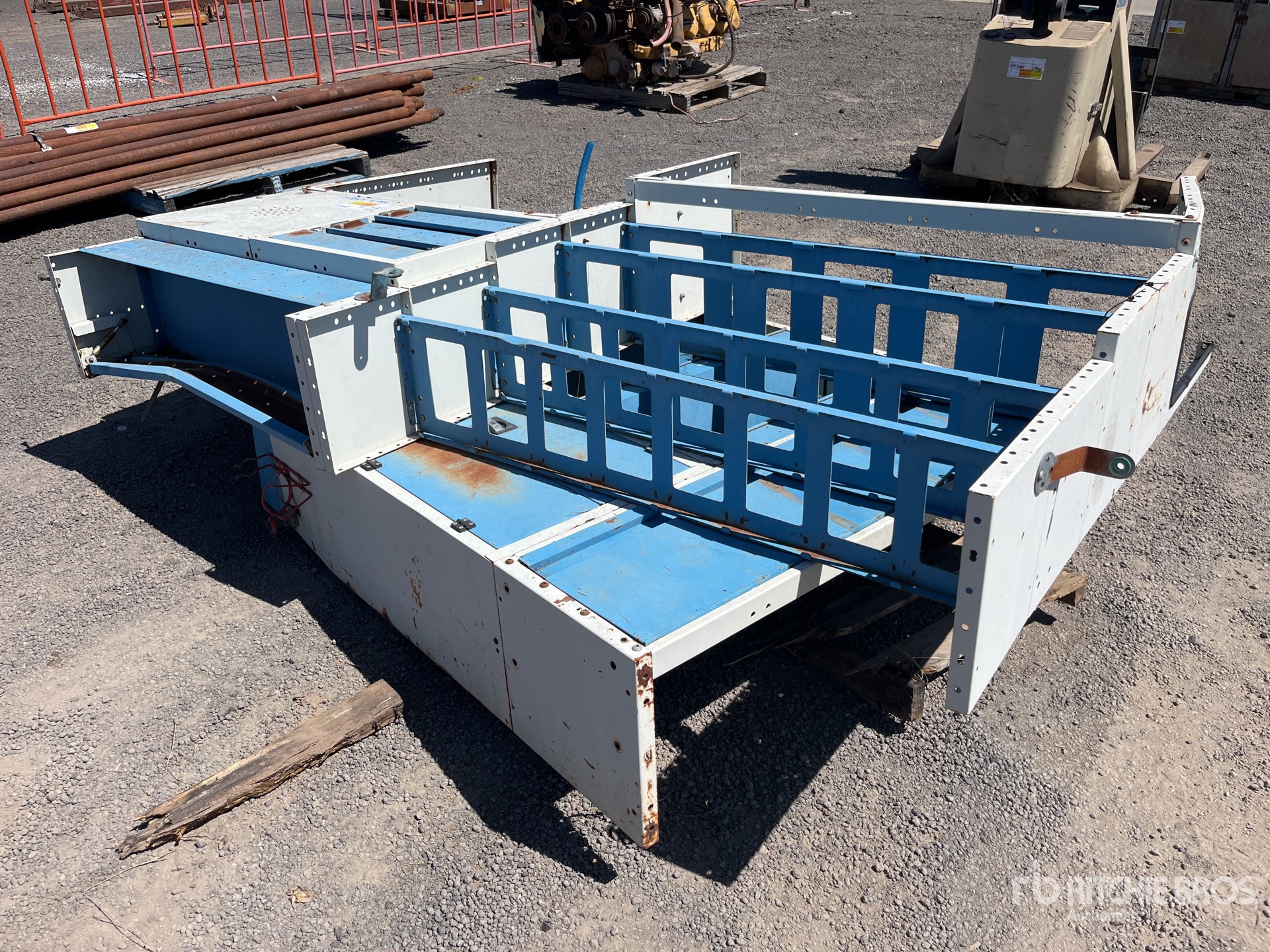 General Appearance with Imagen: esquina trasera derecha