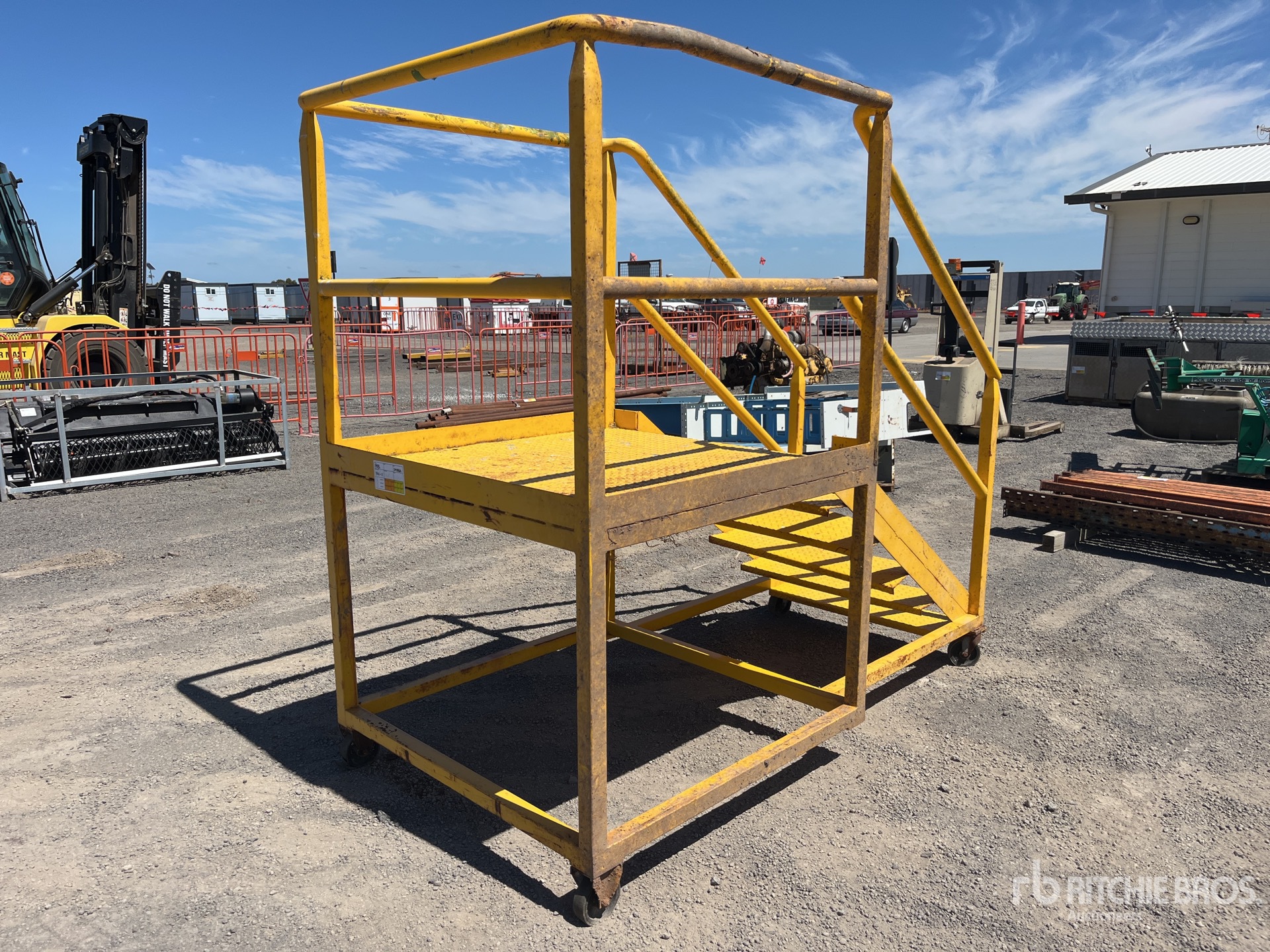 General Appearance with Picture, Right Front Corner