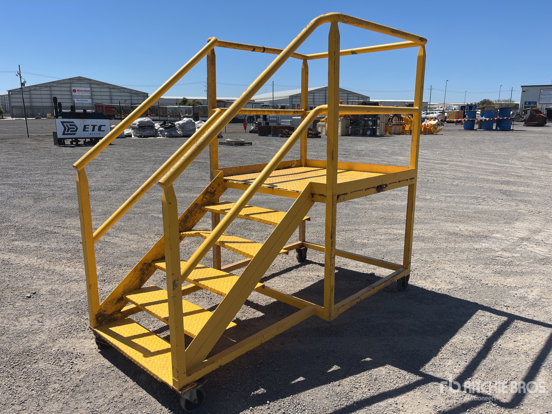 General Appearance with Picture, Left Rear Corner