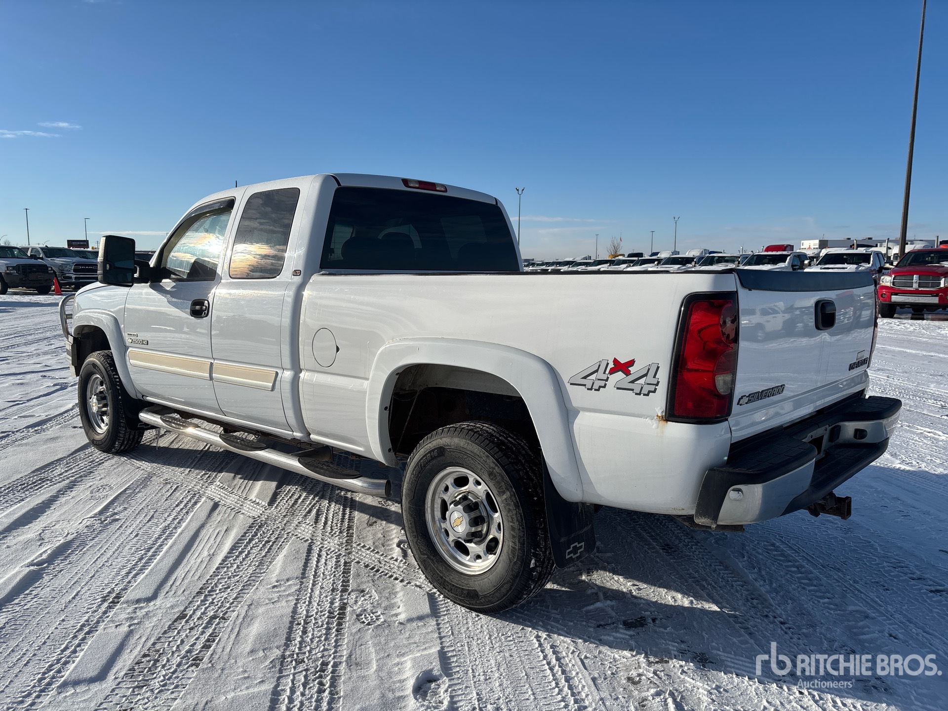 General Appearance with Picture, Left Rear Corner