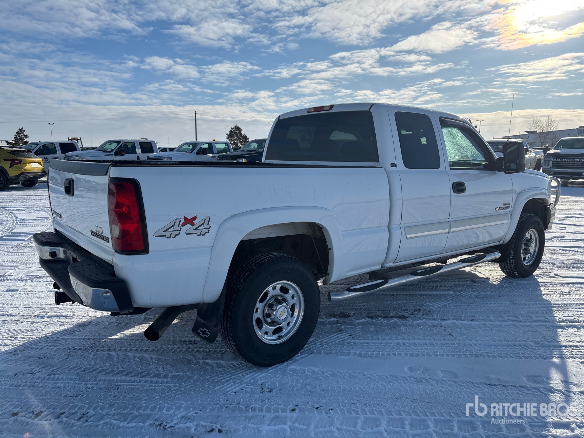 General Appearance with Picture, Right Rear Corner