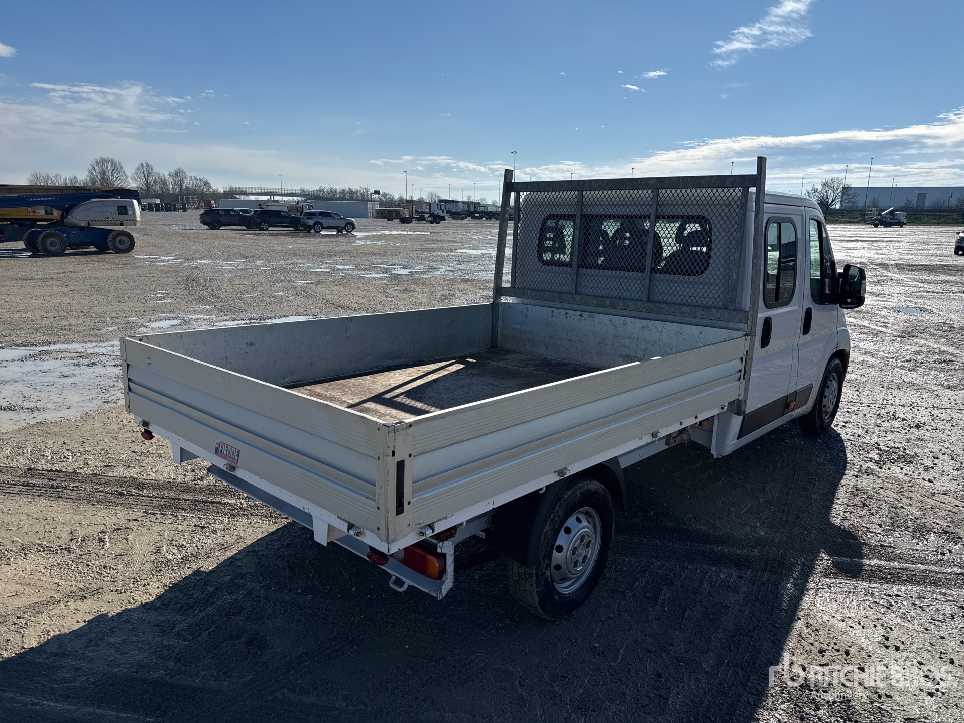 General Appearance with Zdjęcie, prawy dolny róg