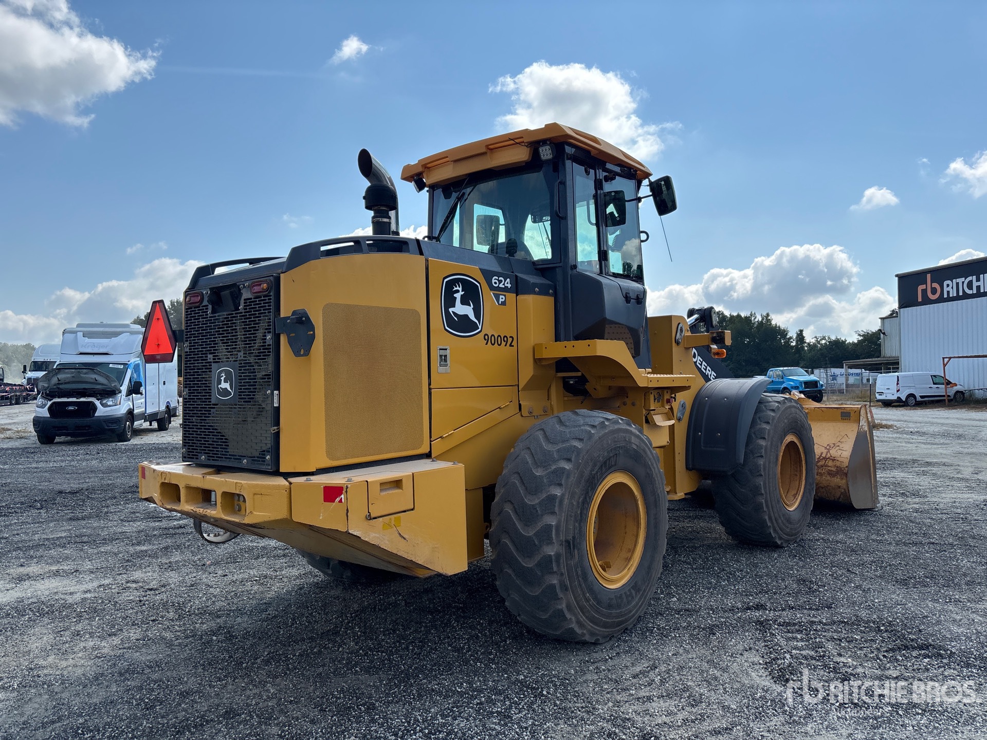 2022 John Deere 624P