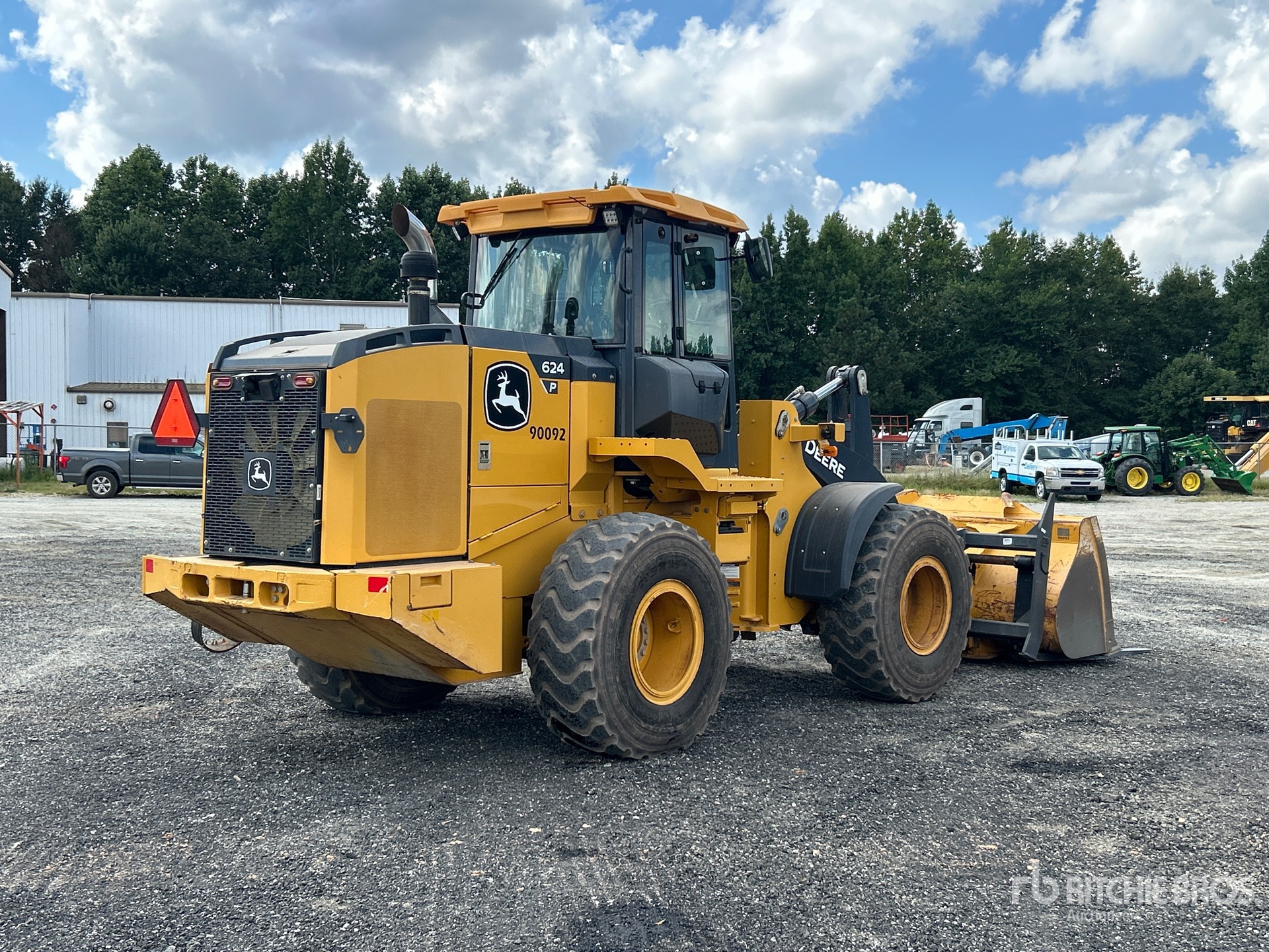 2022 John Deere 624P
