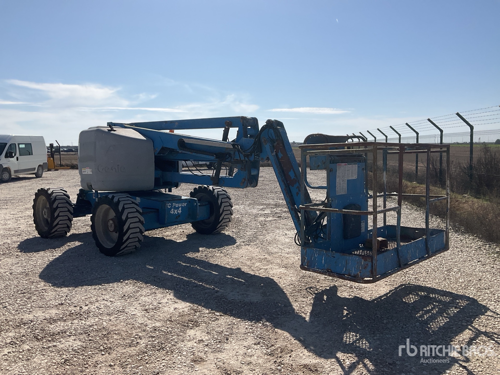 General Appearance with Imagen: esquina trasera izquierda