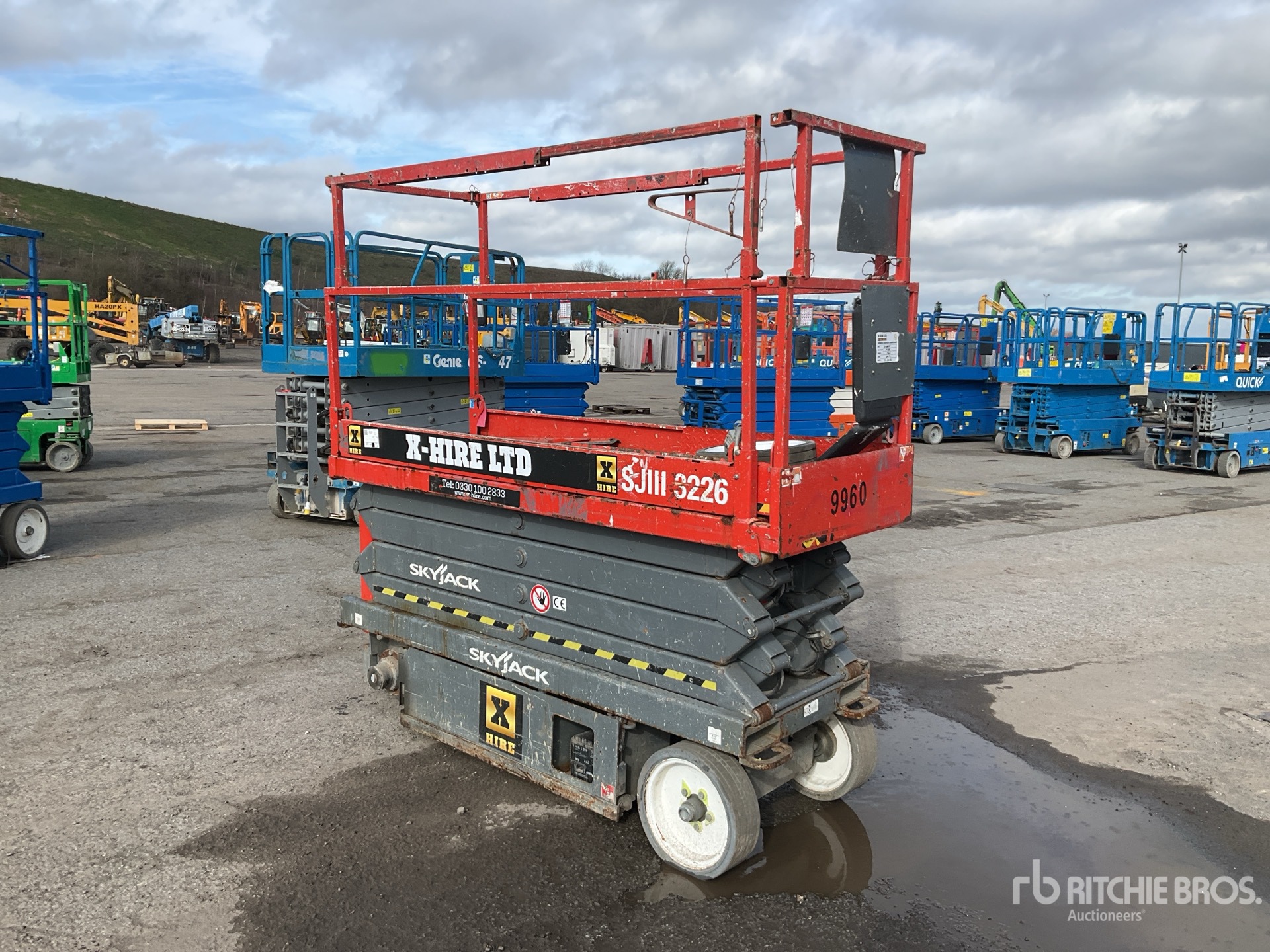 General Appearance with Picture, Right Front Corner