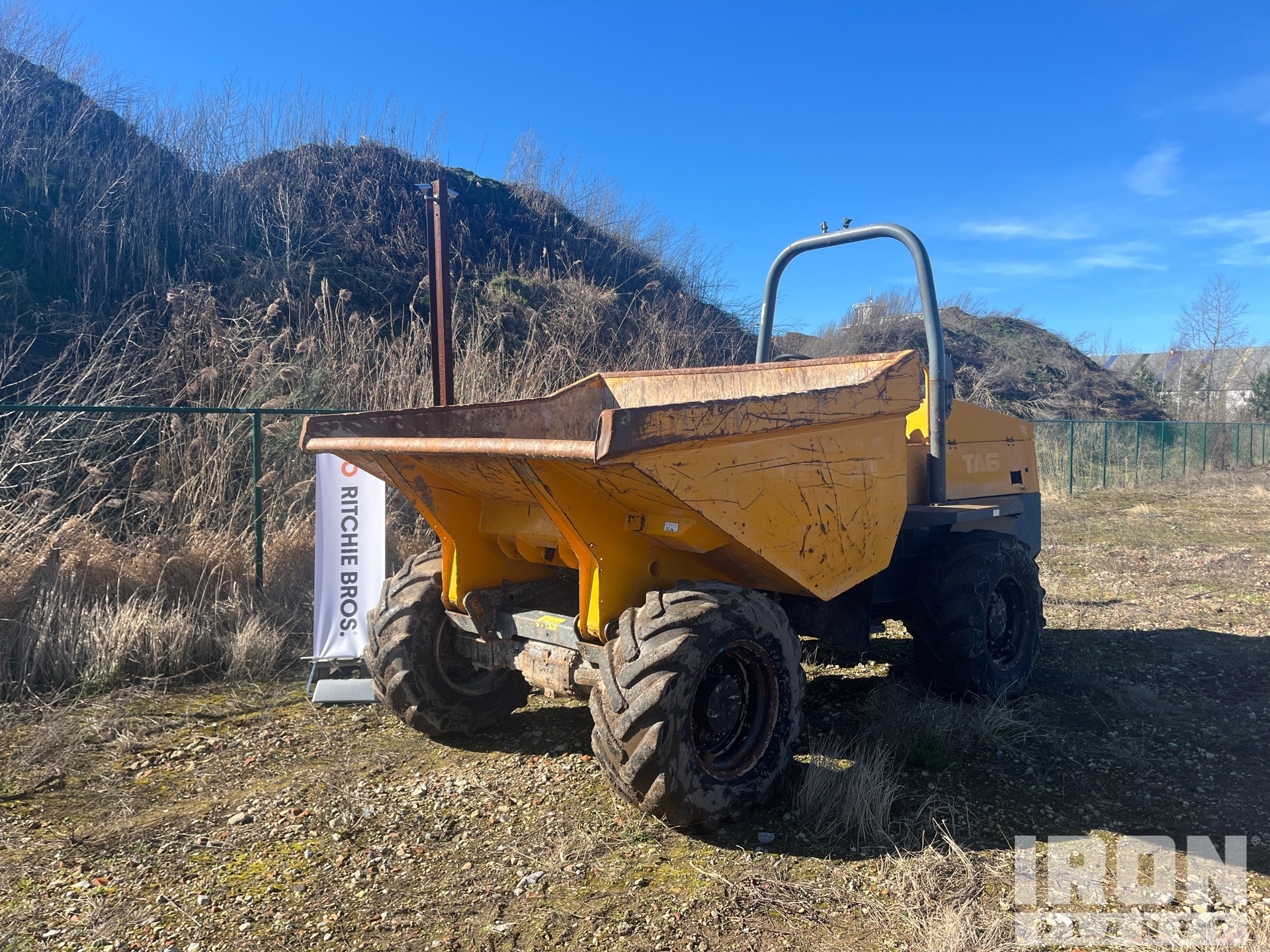 General Appearance with Featured Photo