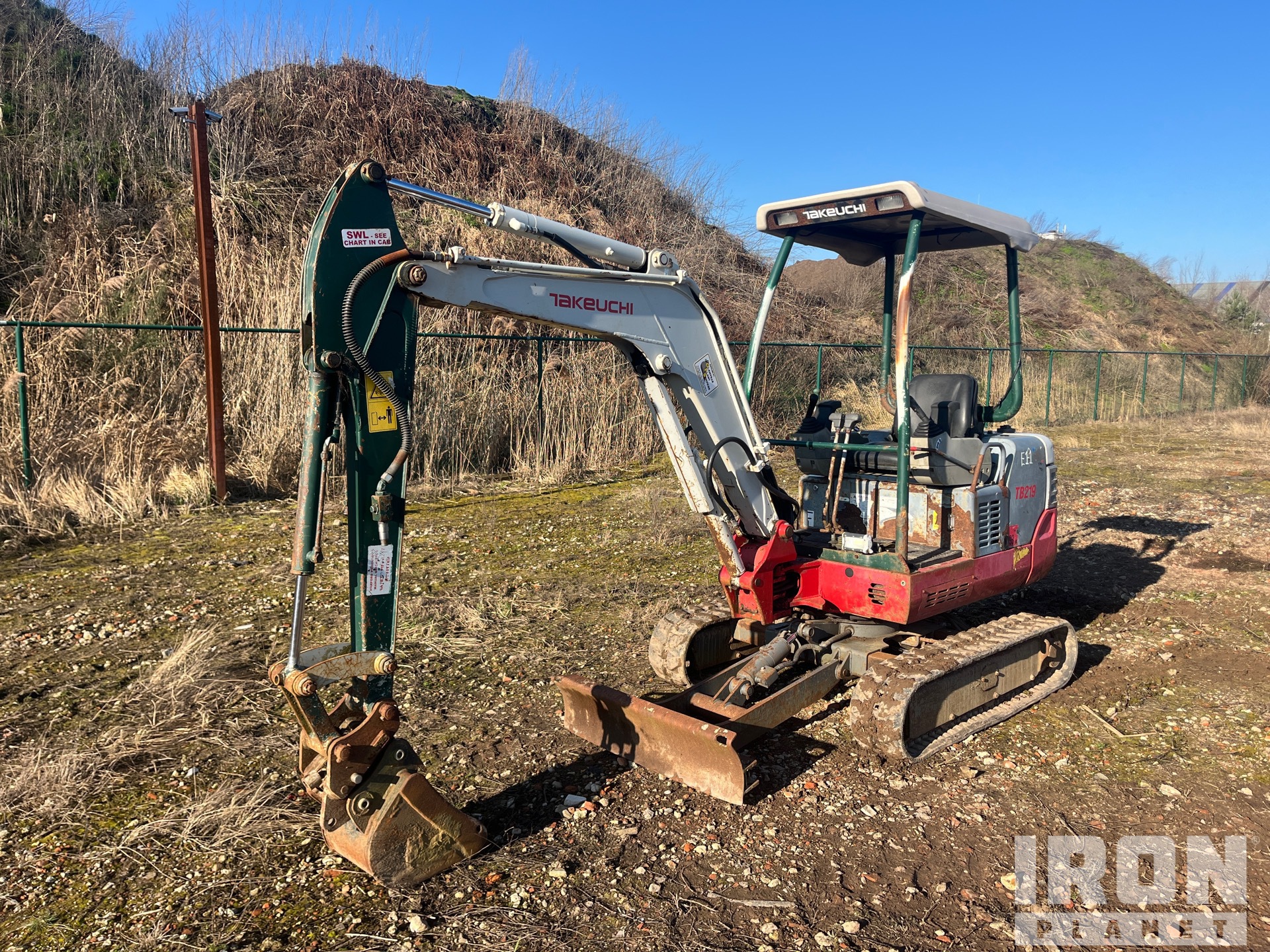 General Appearance with Imagen: esquina delantera izquierda