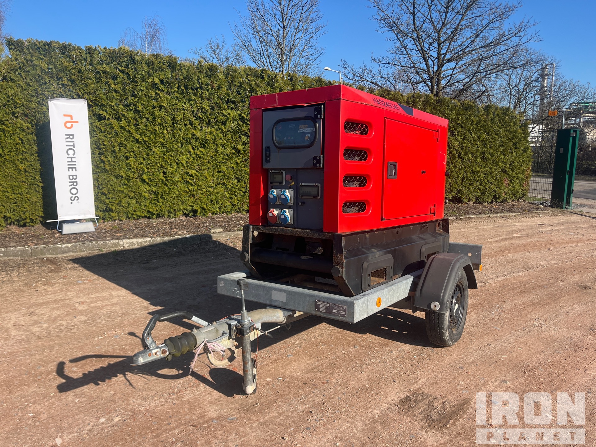 General Appearance with Picture, Left Front Corner