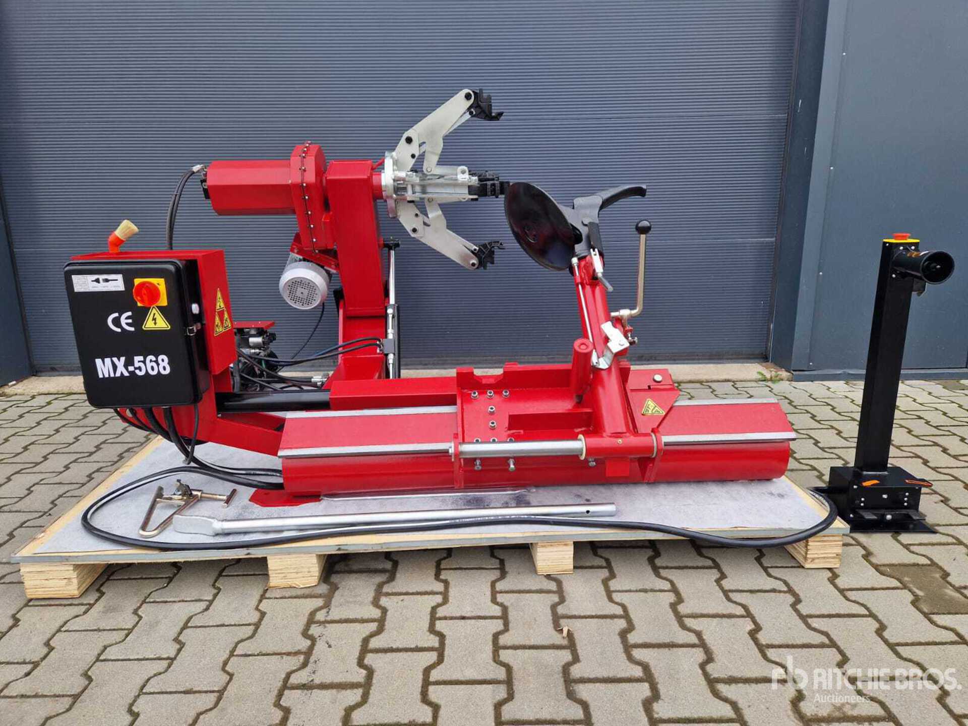 General Appearance with Picture, Left Front Corner