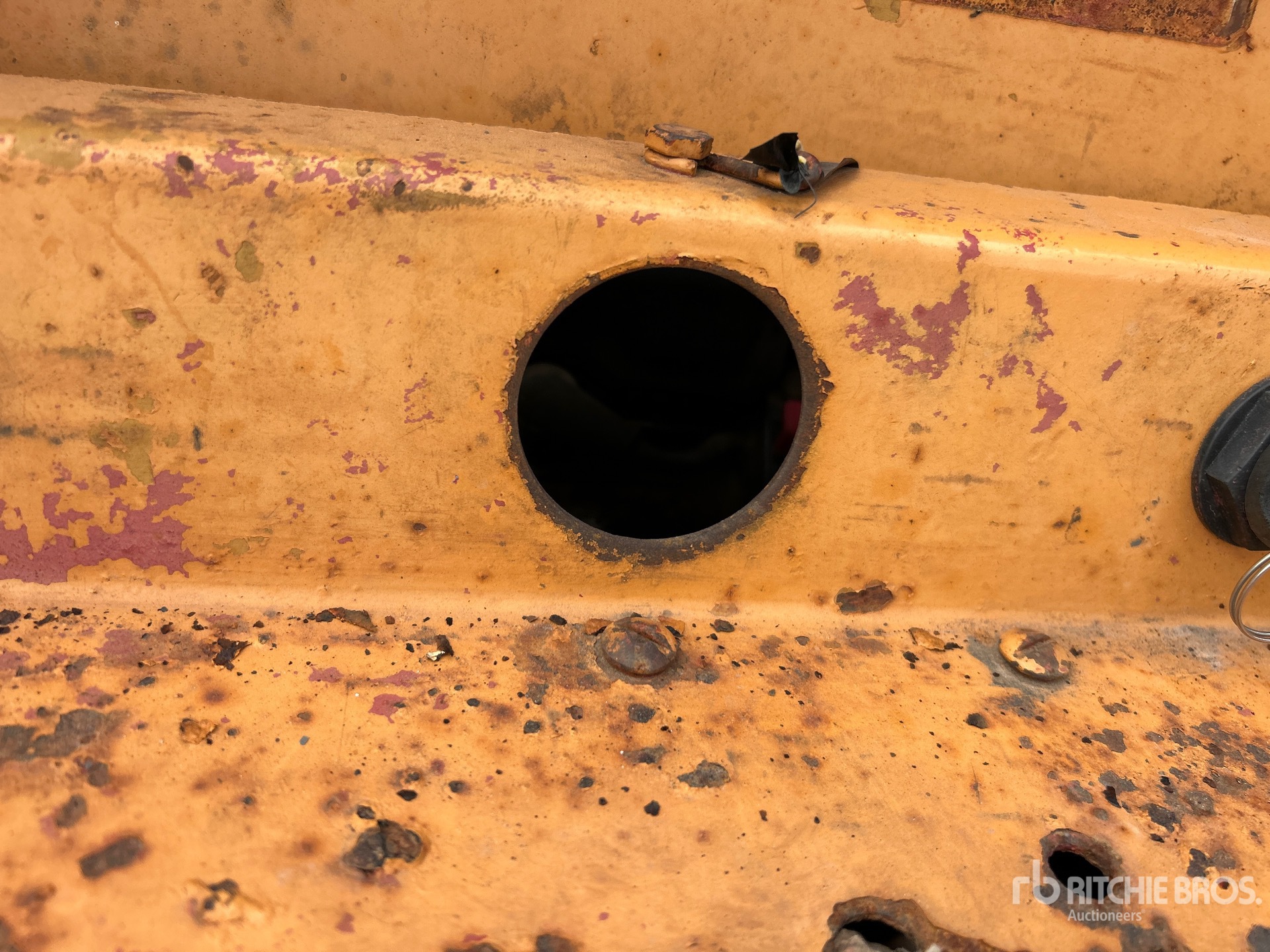 General Appearance with Hour Meter / Odometer