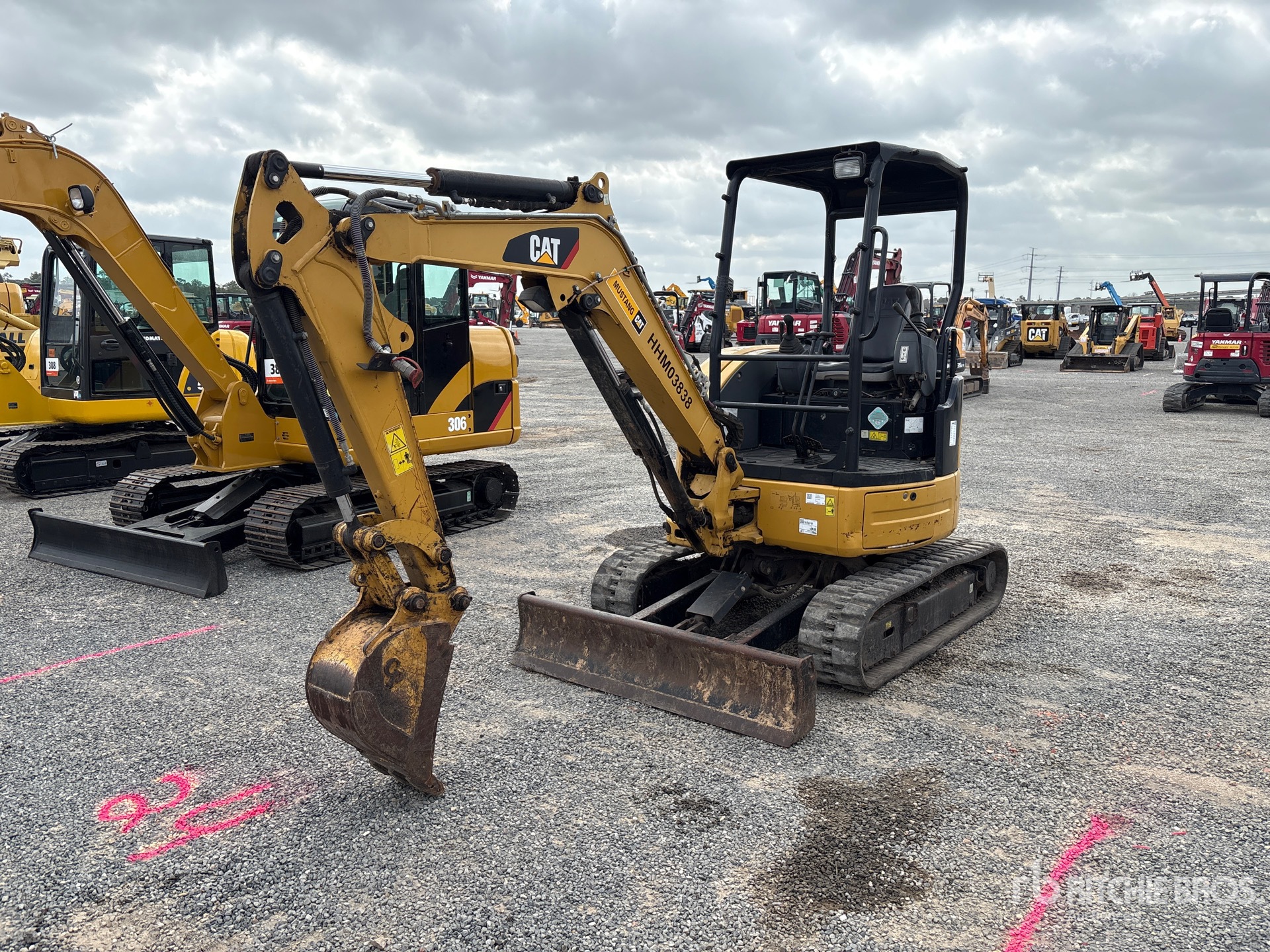 General Appearance with Imagen: esquina delantera izquierda