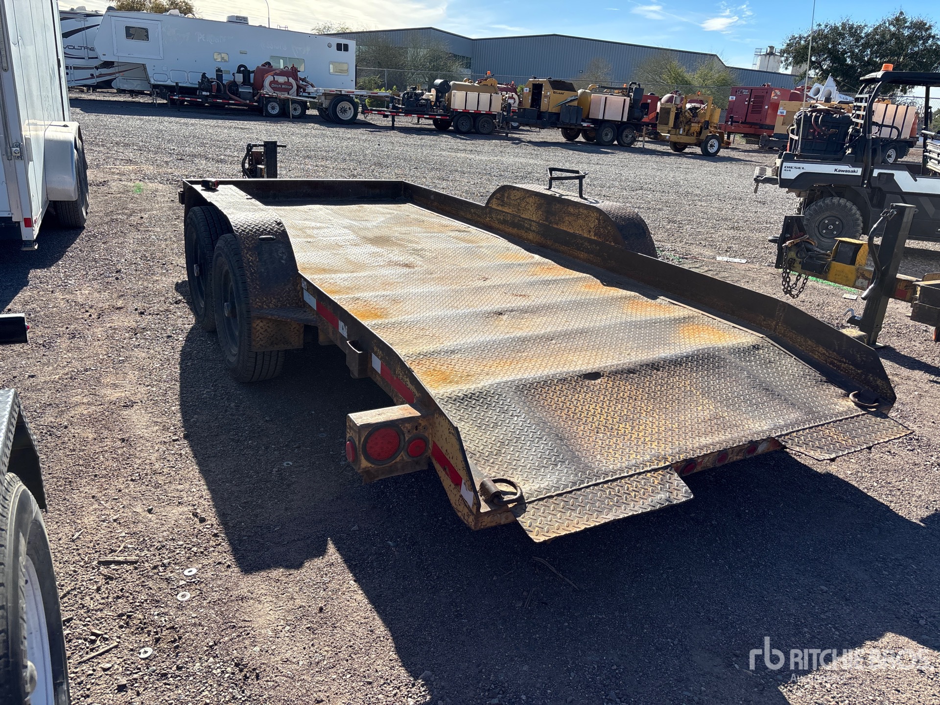 General Appearance with Imagen: esquina trasera izquierda