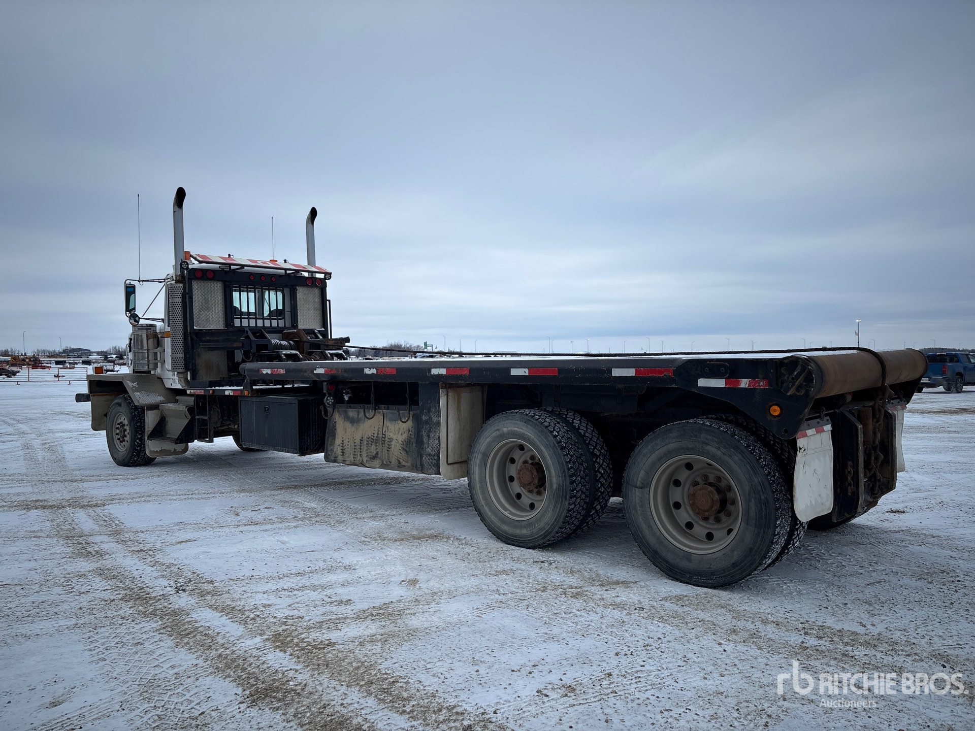 General Appearance with Bild, Ecke hinten links