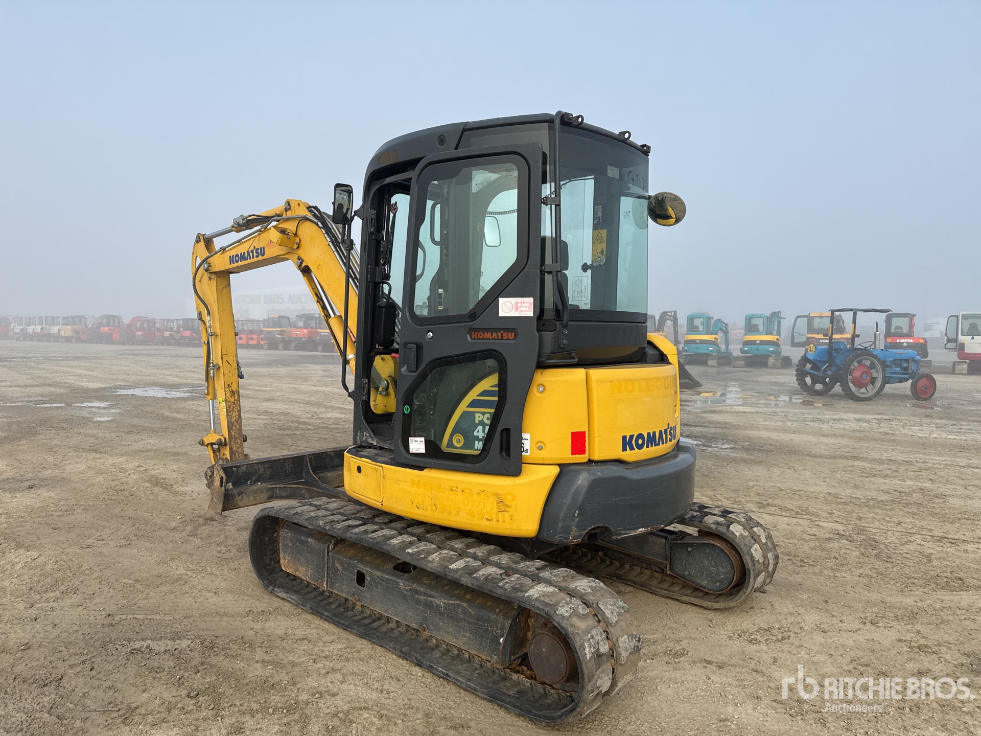 General Appearance with Picture, Left Rear Corner