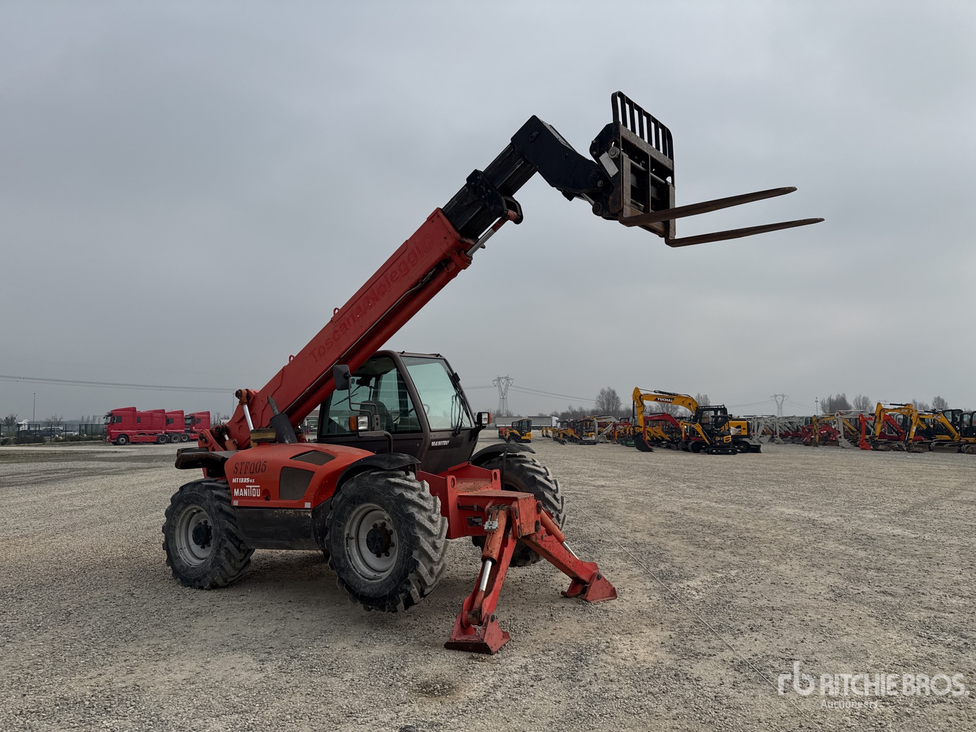 General Appearance with Picture, Right Front Corner