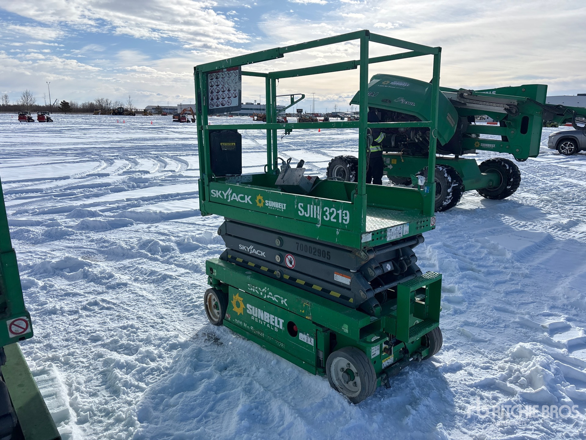 Aspect général with Image, coin arrière gauche