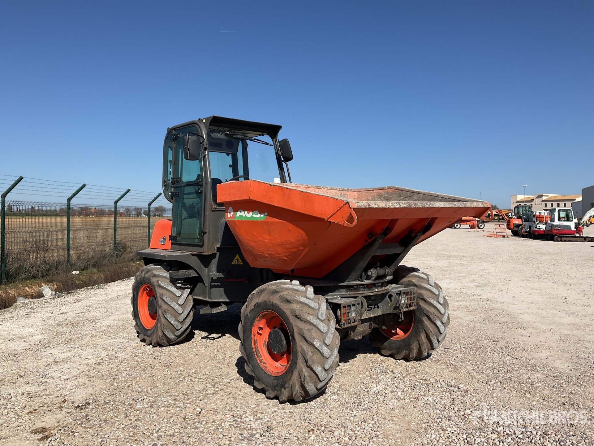 General Appearance with Picture, Right Front Corner