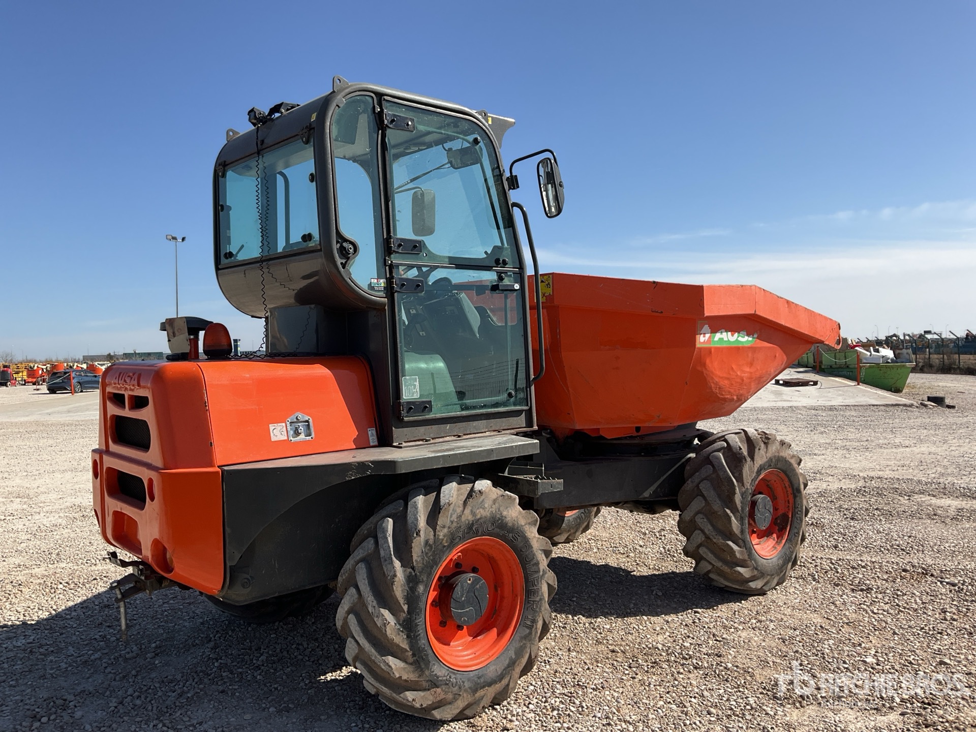 General Appearance with Picture, Right Rear Corner