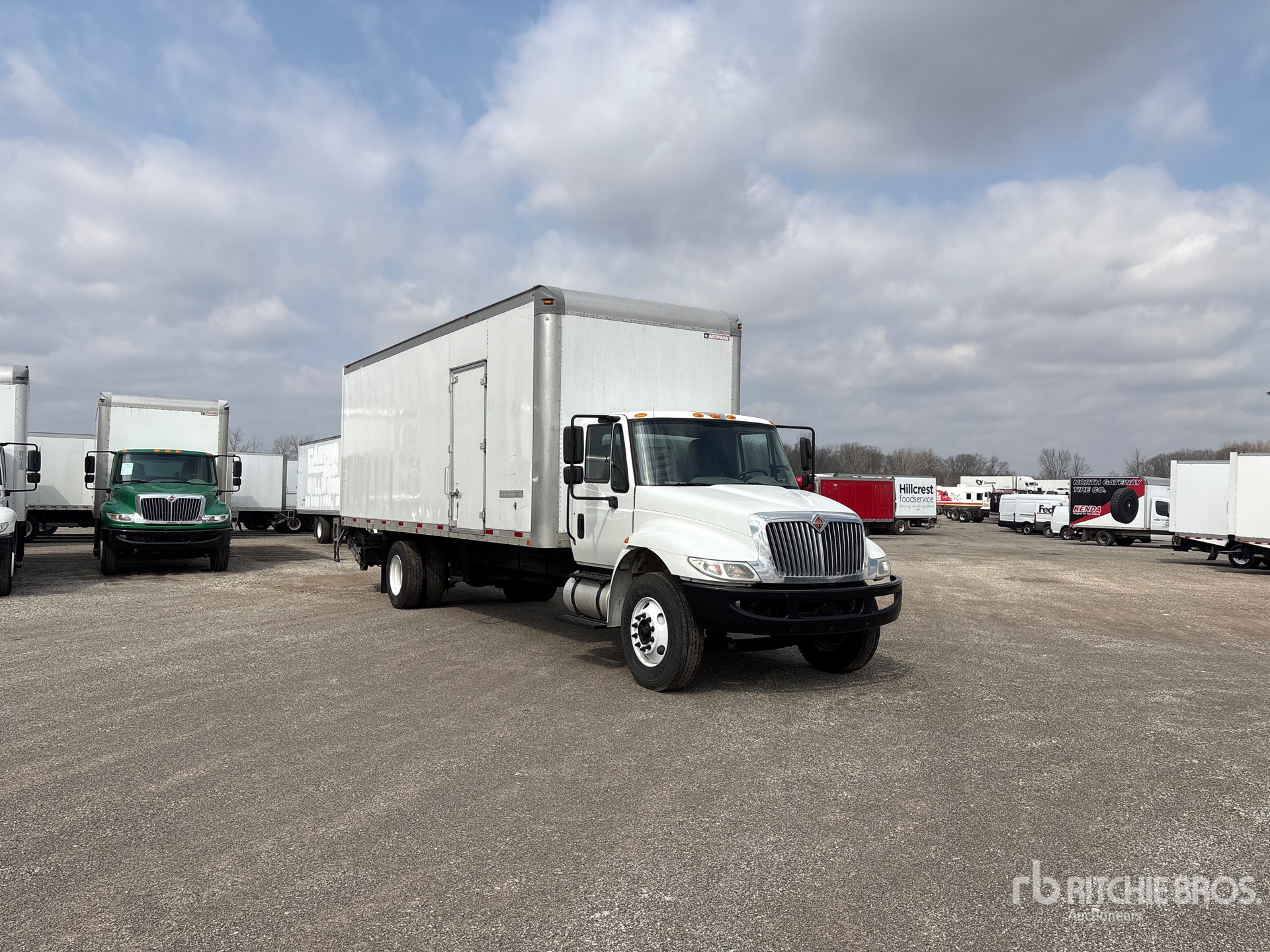 General Appearance with Image, coin avant droit