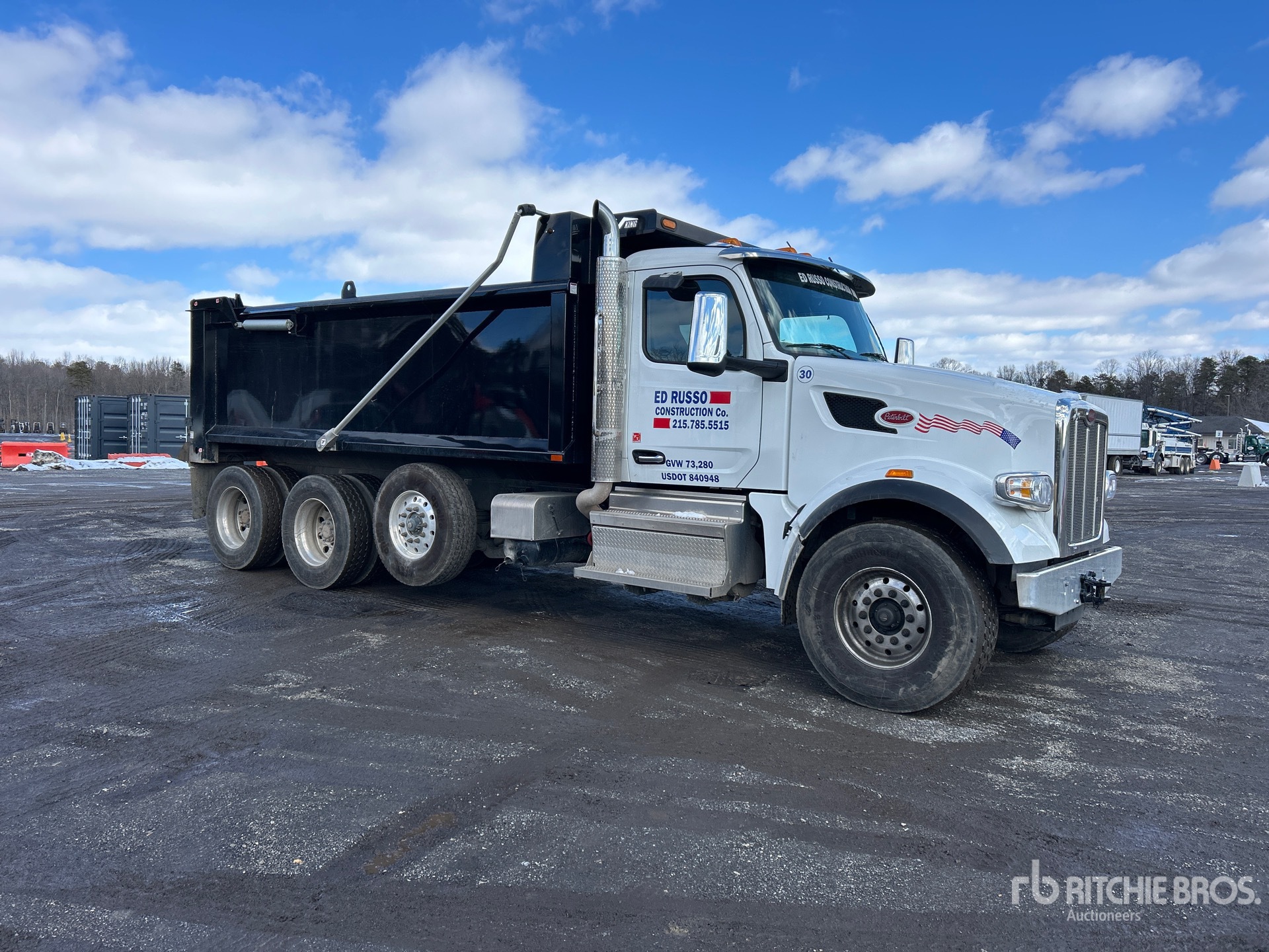 General Appearance with Image, coin avant droit