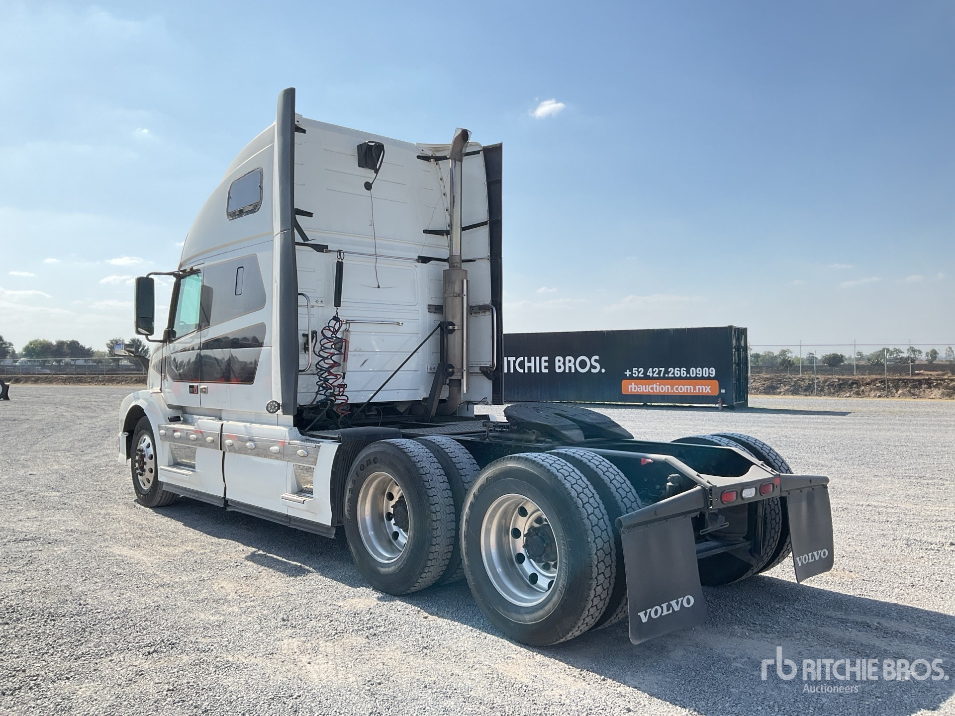 General Appearance with Imagen: esquina trasera izquierda