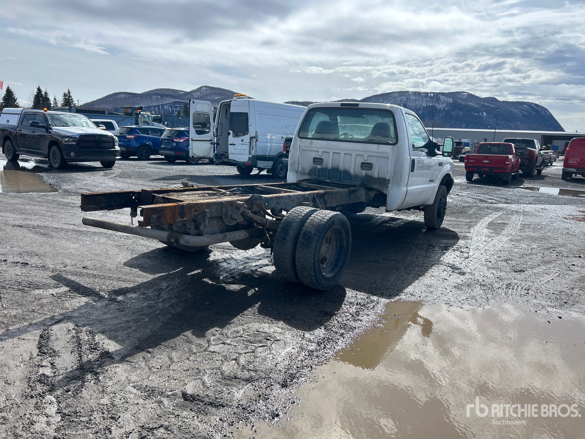 General Appearance with Picture, Right Rear Corner