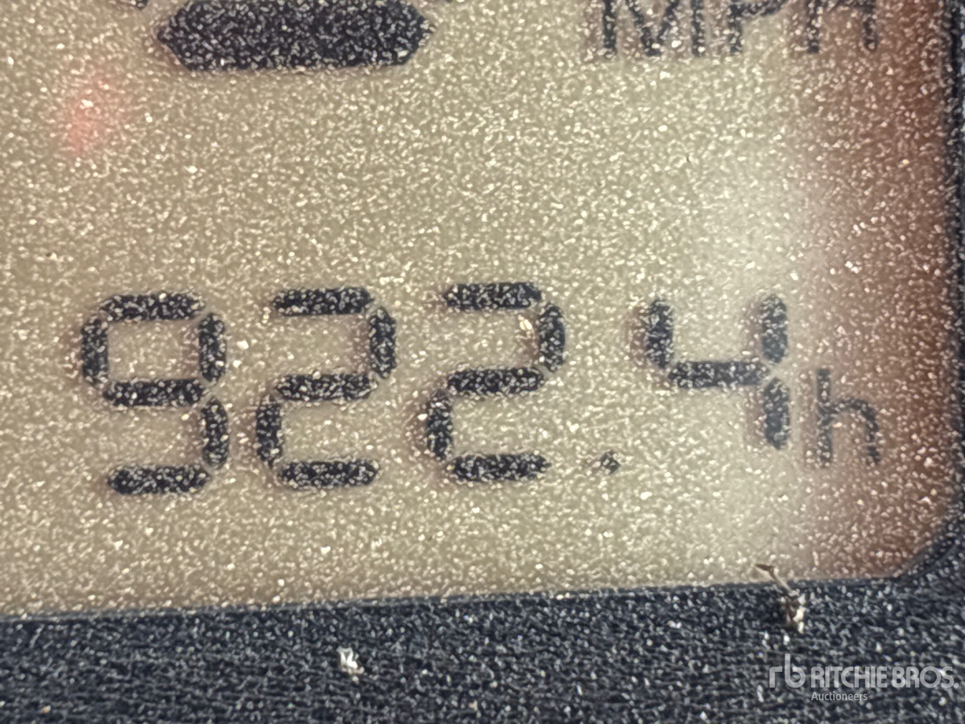 General Appearance with Horímetro / Odómetro