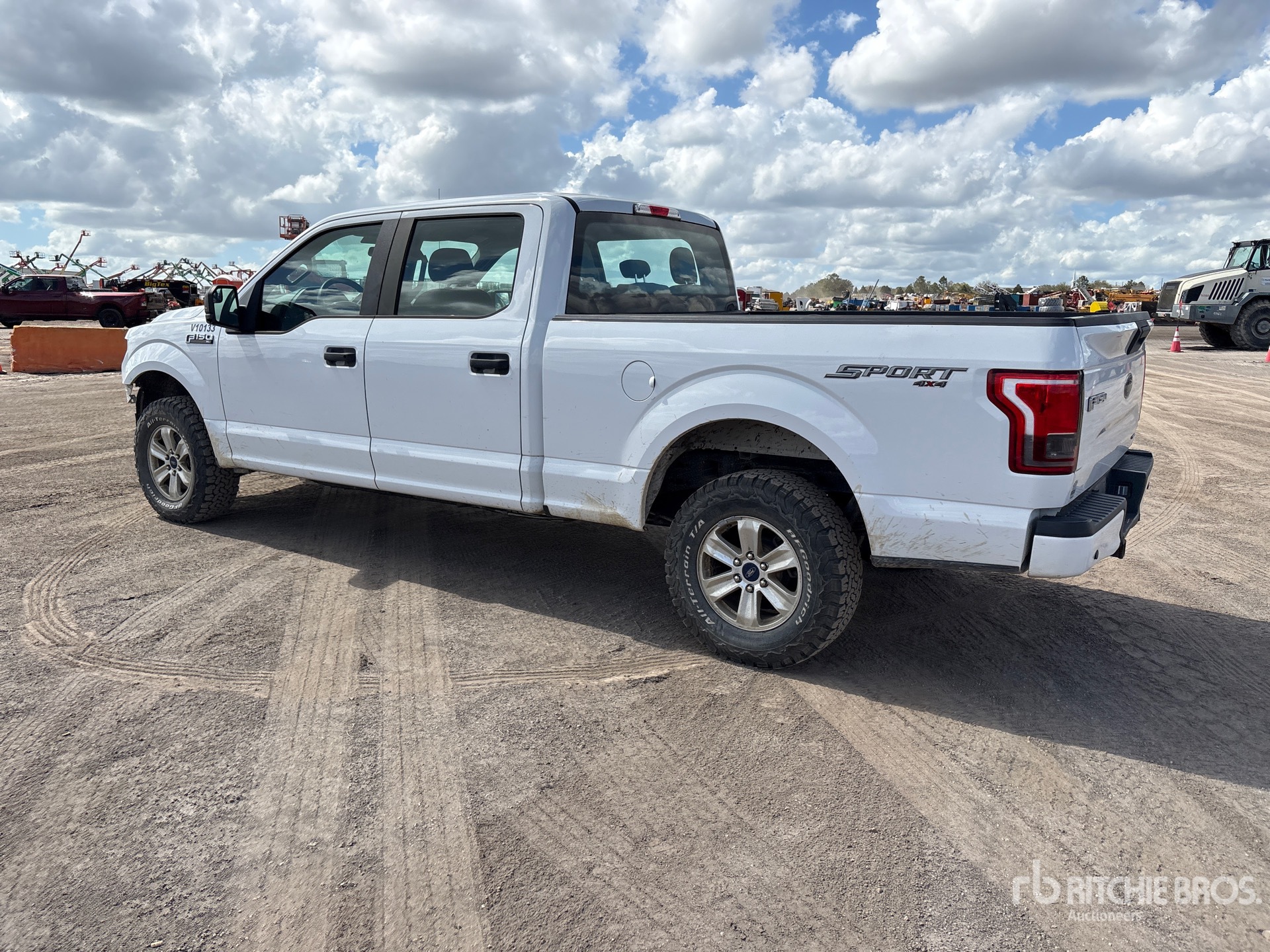 General Appearance with Zdjęcie, lewy dolny róg