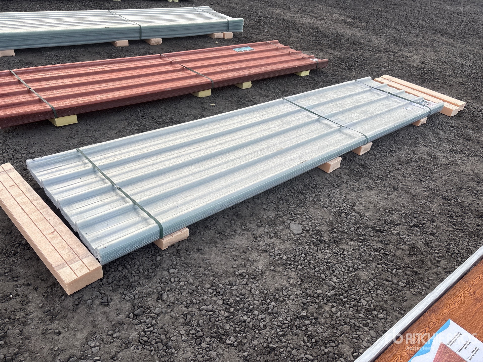 General Appearance with Foto, angolo anteriore destro