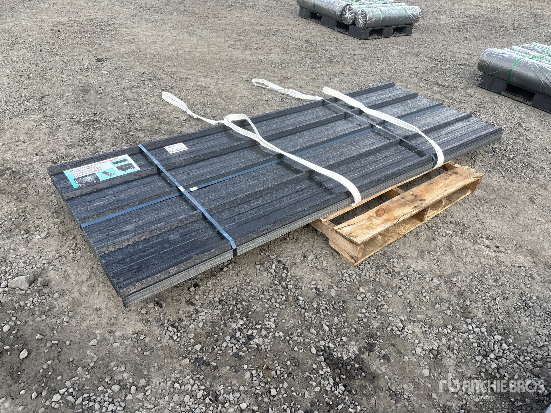 General Appearance with Foto, angolo posteriore sinistro