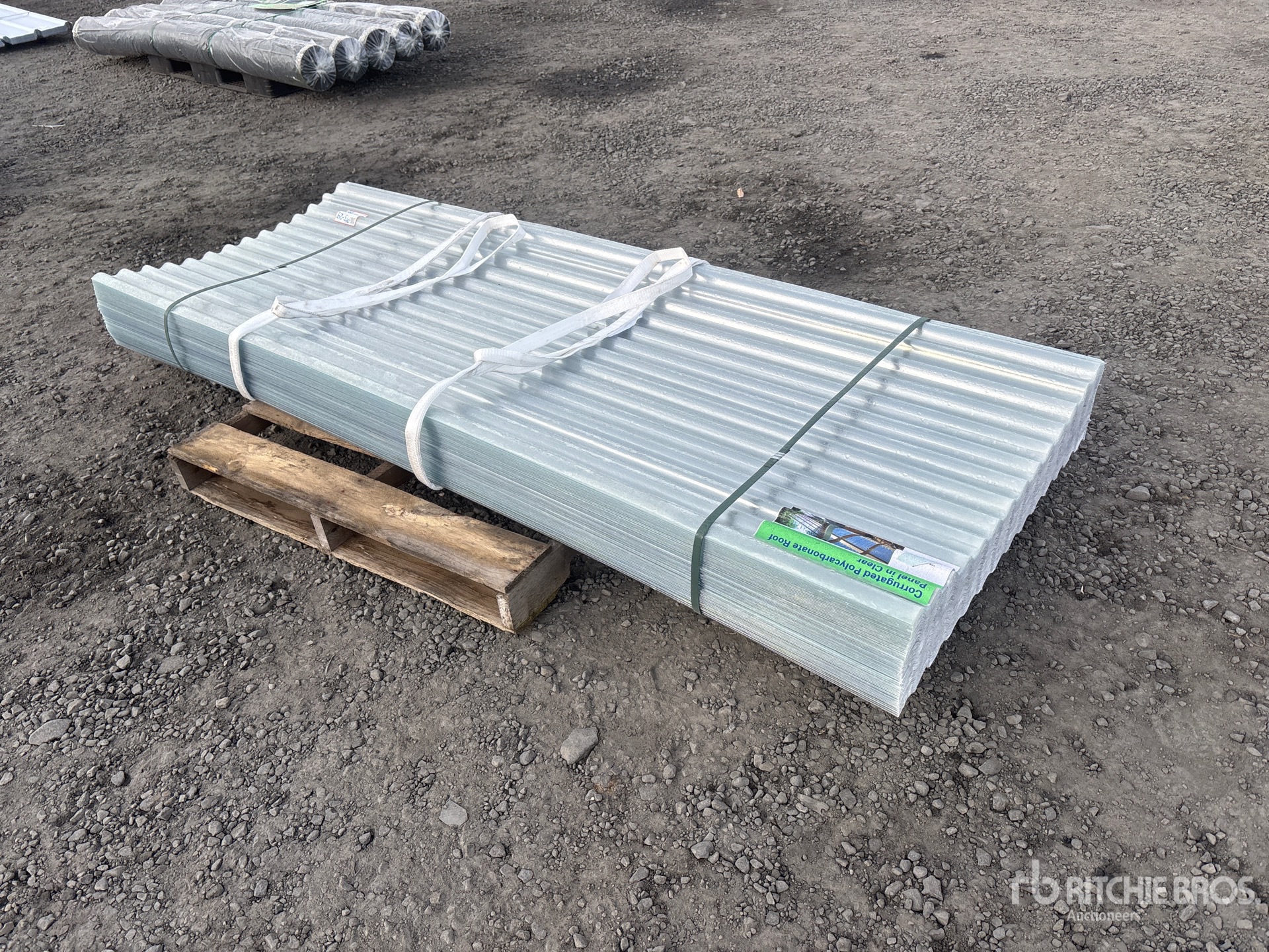 General Appearance with Foto, angolo anteriore sinistro