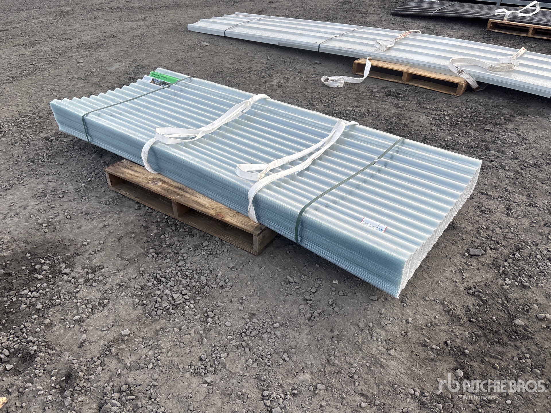 General Appearance with Foto, angolo anteriore sinistro