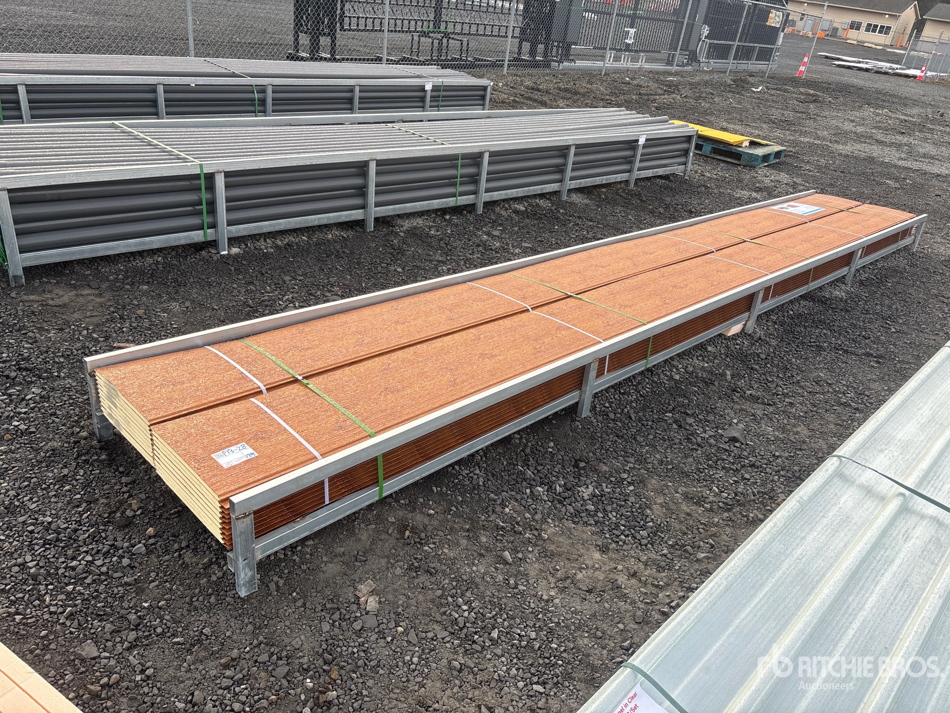 General Appearance with Foto, angolo anteriore destro