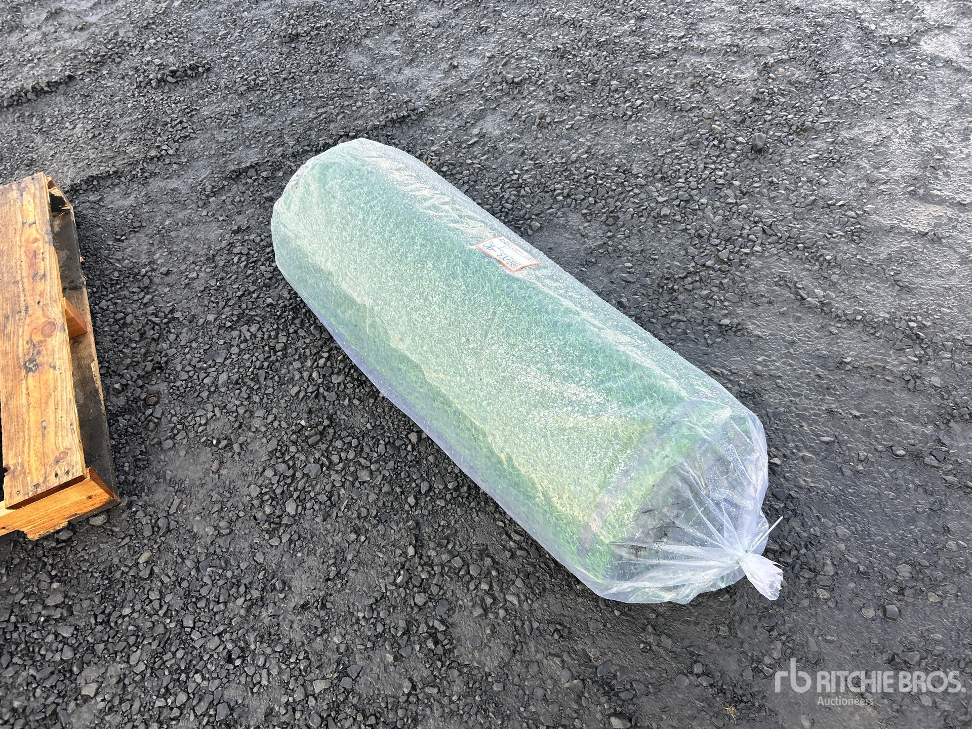 Aspect général with Image, coin arrière droit