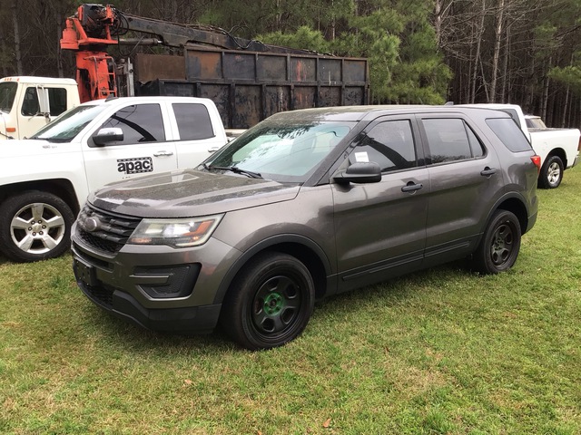 2017 Ford Explorer AWD SUV