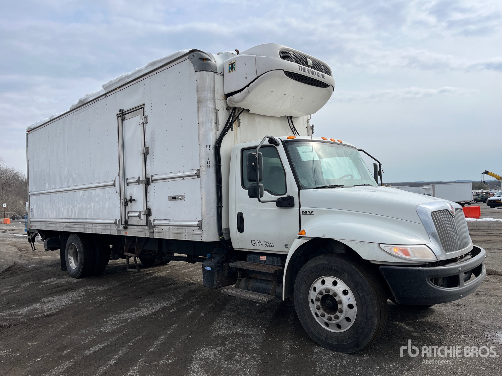 General Appearance with Bild, Ecke vorne rechts