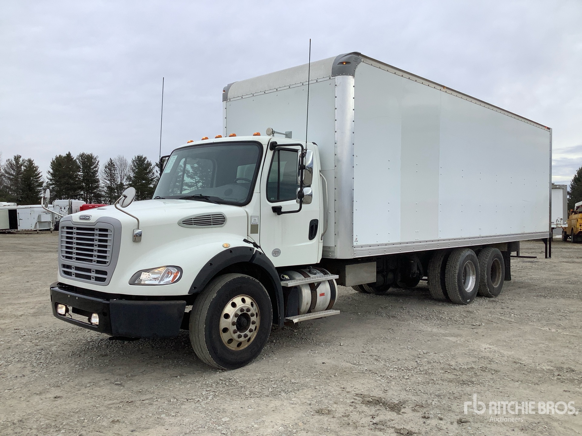 General Appearance with Image, coin avant gauche