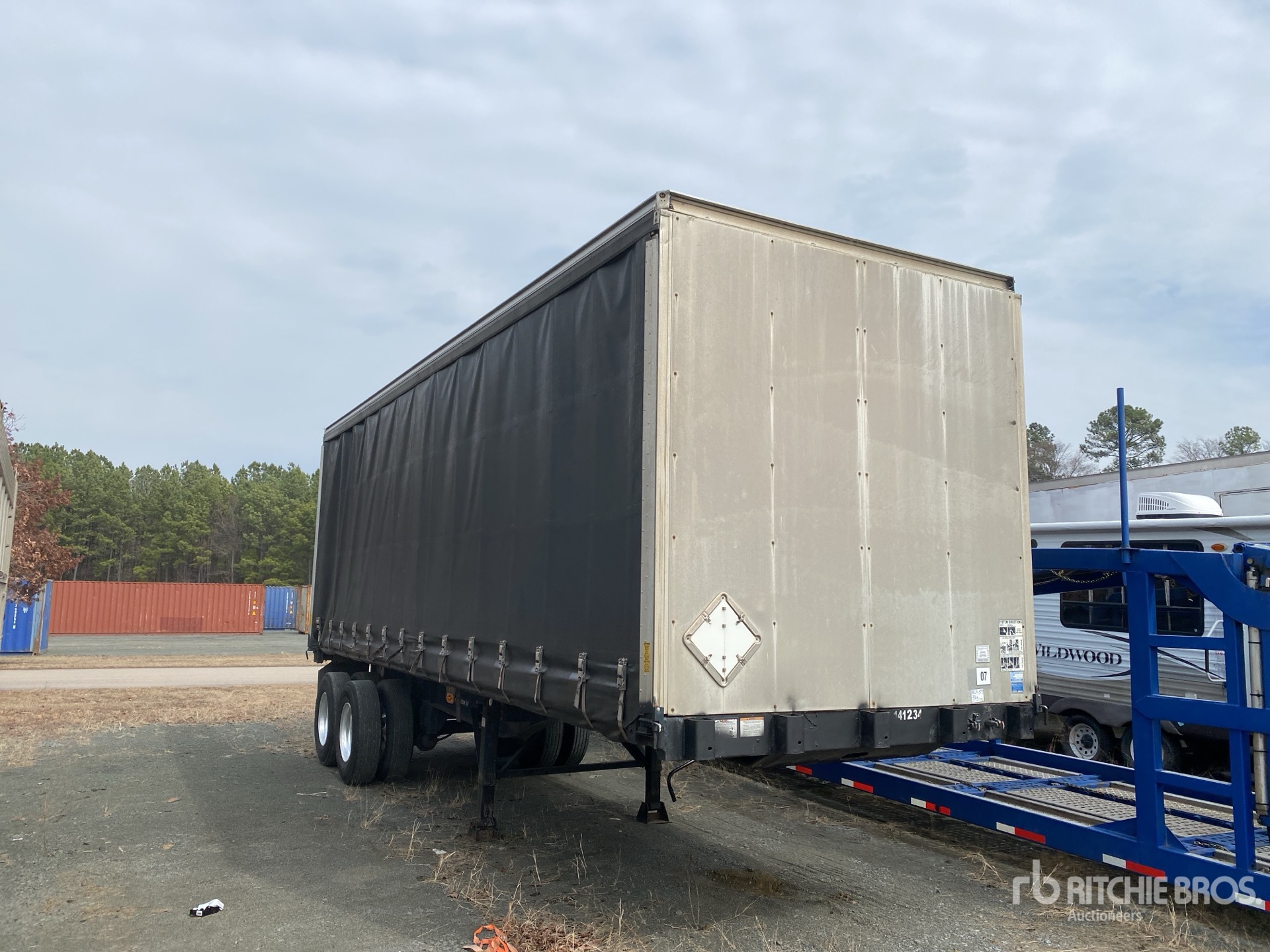 General Appearance with Picture, Left Front Corner