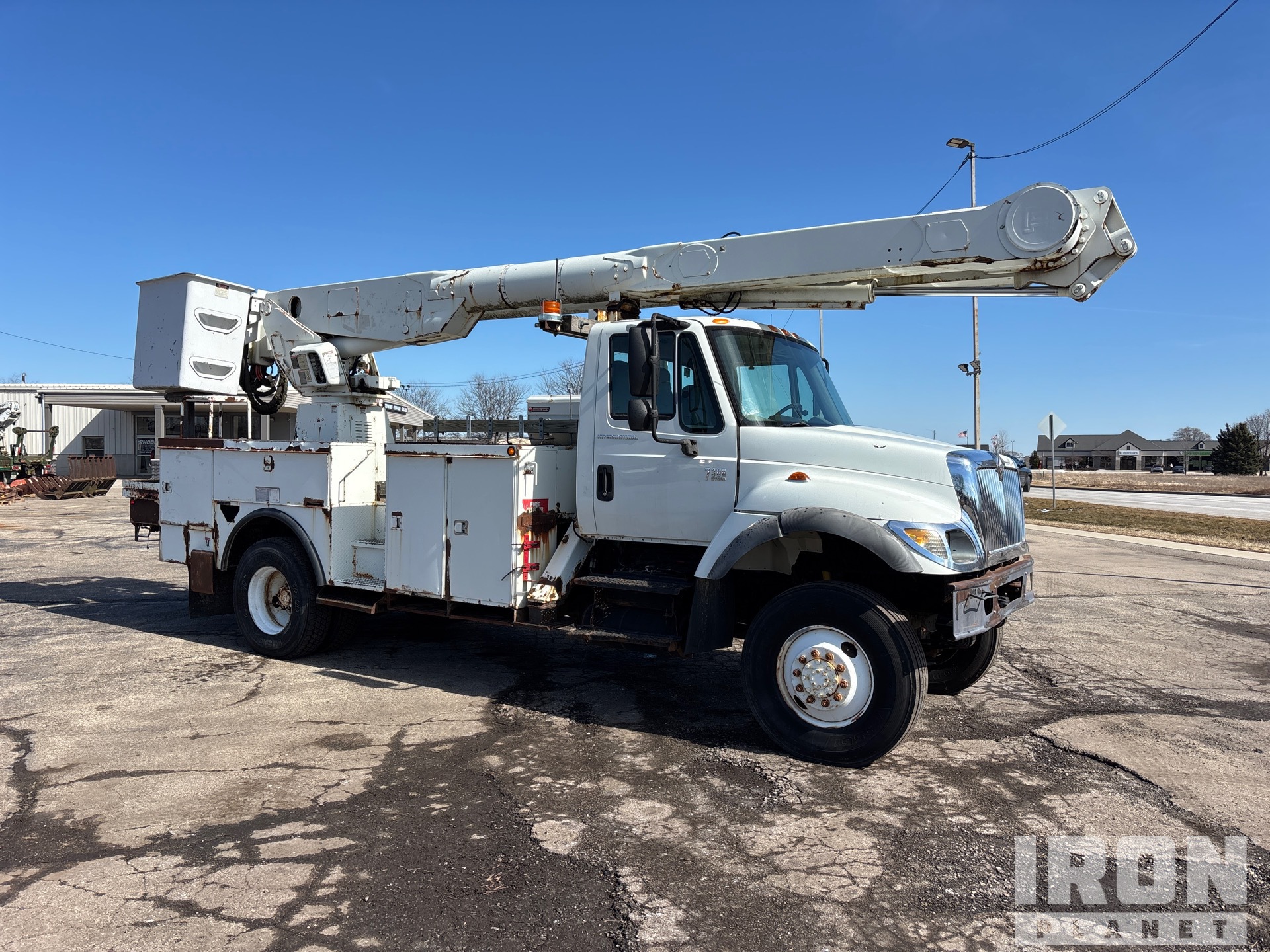 General Appearance with Bild, Ecke vorne rechts